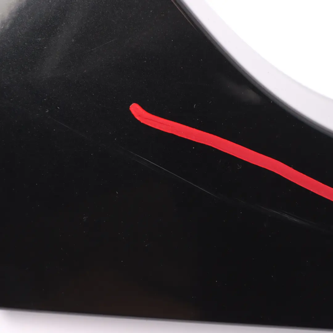 Blende Heckklappe Black Sapphire Saphirschwarz - 475 für BMW X3 E83 mit Teilenummer 0303042 BMW X3 E83 Blende Heckklappe Black Sapphire Saphirschwarz - 475 - SKU 0303042-BS - Teilenummer 0303042