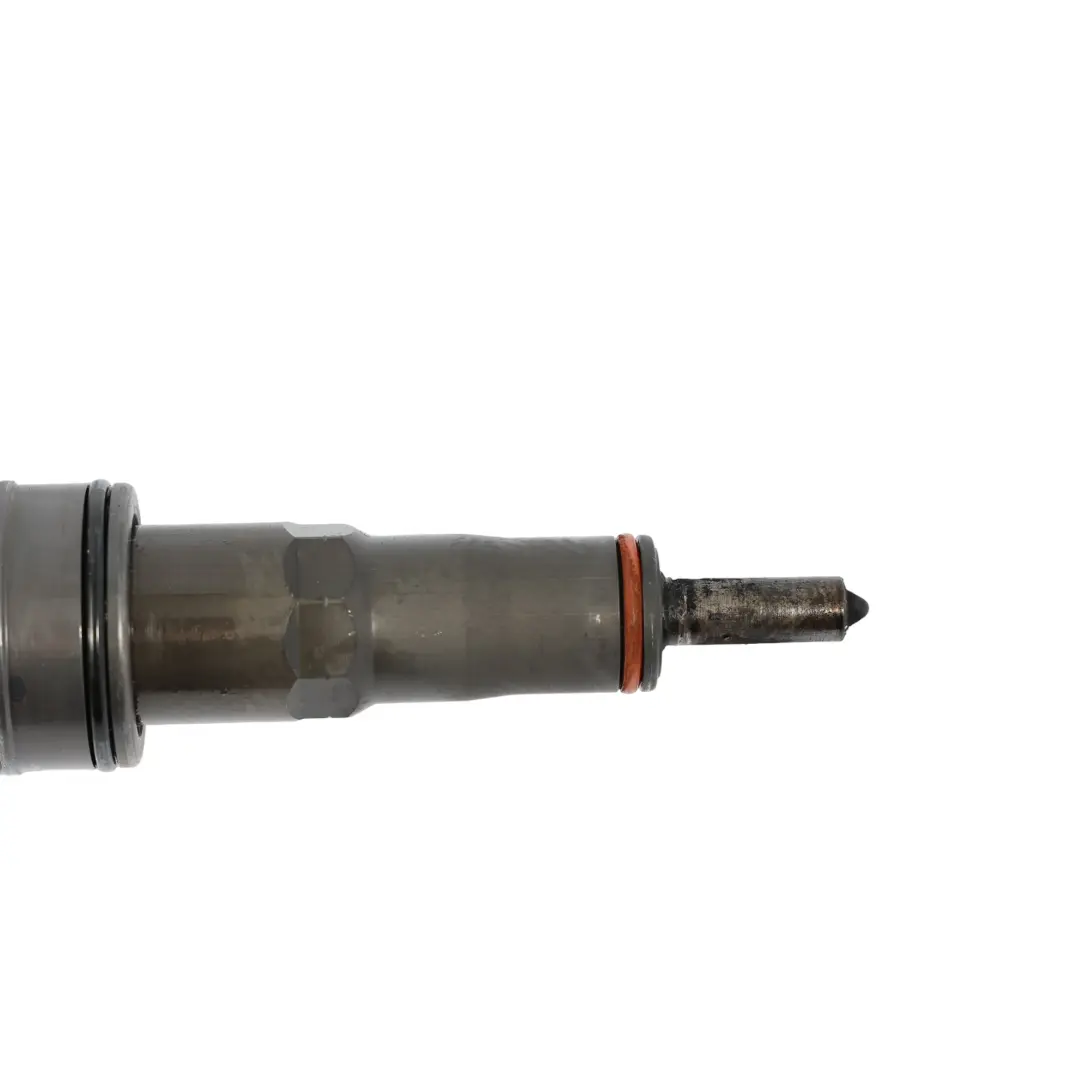 VW Volkswagen Caddy Fuel Injector Injection Nozzle - SKU 038130073BN-1 - Part number 038130073BN