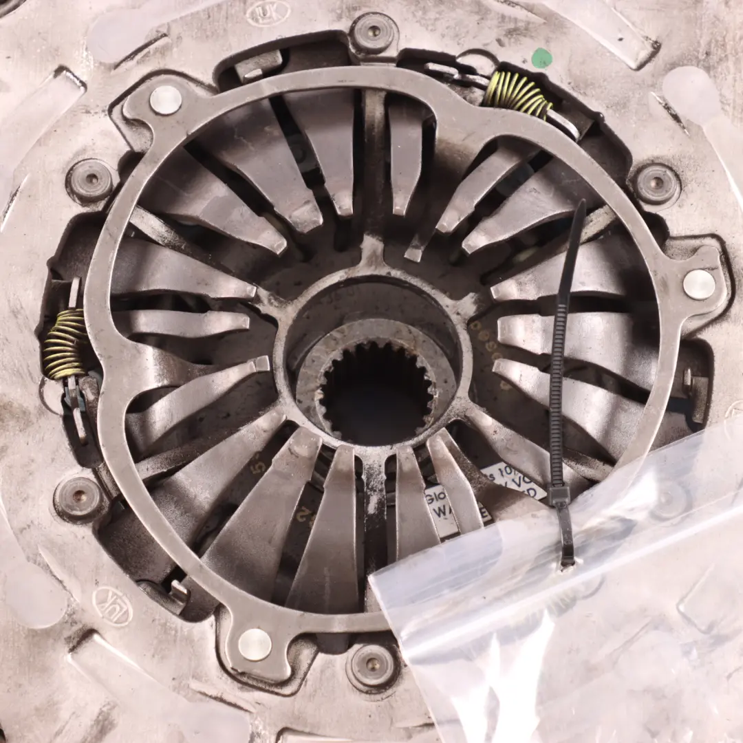 7N Flywheel Clutch Pressure Plate Clutch Set LUK 2.0 TDI to VW Sharan with Part number 03L105266B VW Sharan 7N Flywheel Clutch Pressure Plate Clutch Set LUK 2.0 TDI - SKU 04L105266B-1 - Part number 03L105266B