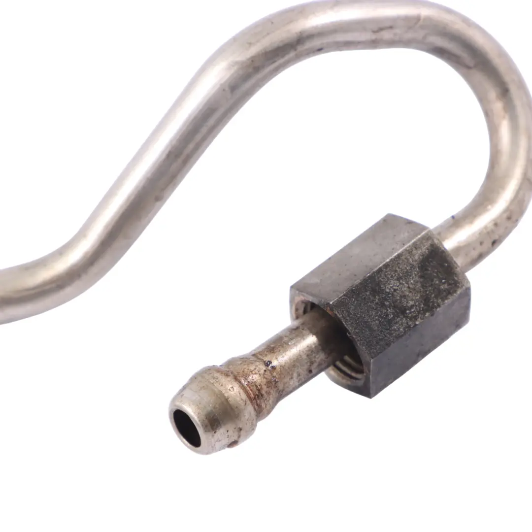 Conduite D'Huile Pour Turbocompresseur 2.0 TDI CFHD pour Audi A1 8X à propos du numéro de pièce 03L145771AQ Audi A1 8X Conduite D'Huile Pour Turbocompresseur 2.0 TDI CFHD - SKU 03L145771AQ - Numéro de pièce 03L145771AQ