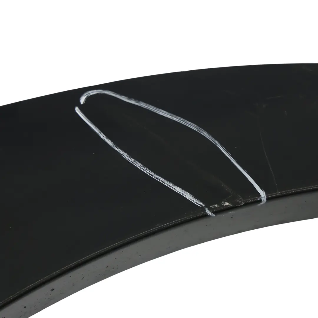 Cubre Paso De Rueda Trasero Derecho M Sport Negro Zafiro - 475 para BMW X3 E83 con número de pieza 0403484 BMW X3 E83 Cubre Paso De Rueda Trasero Derecho M Sport Negro Zafiro - 475 - SKU 0403484-BS2 - Número de pieza 0403484