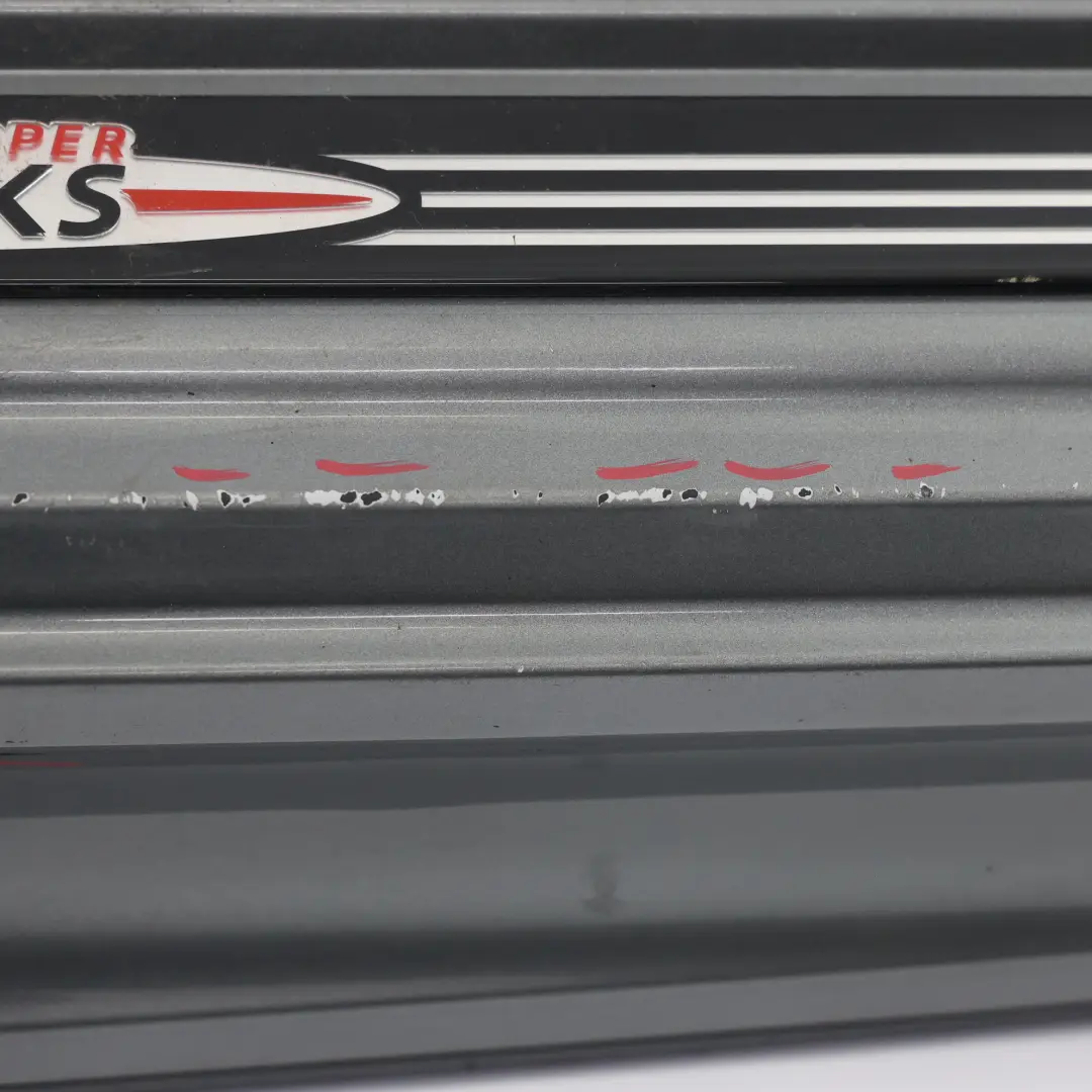 Próg Prawy Nakładka Listwa Progowa Dark Silver - 871 do Mini R56 R57 JCW o numerze 0404114 Mini R56 R57 JCW Próg Prawy Nakładka Listwa Progowa Dark Silver - 871 - SKU 0404114-DS - Numer Części 0404114