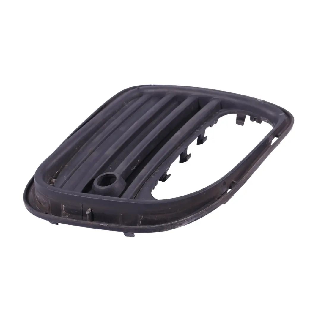 Mini Cooper R56 R57 Heckstoßstange Kühler Grill Entlüftung PDC Links - SKU 0413567 - Teilenummer 0413567