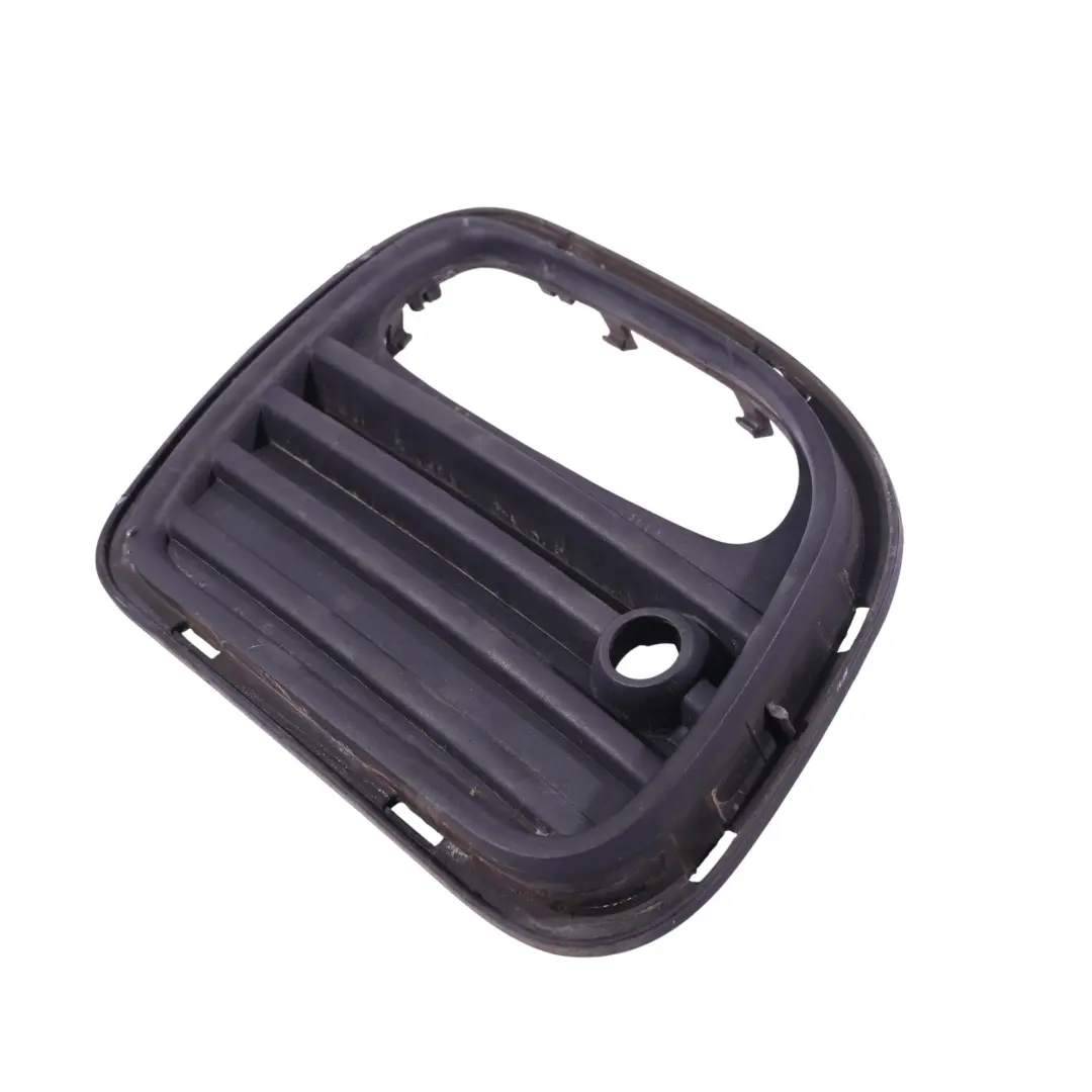 Mini Cooper R56 R57 Heckstoßstange Kühler Grill Entlüftung PDC Links - SKU 0413567 - Teilenummer 0413567