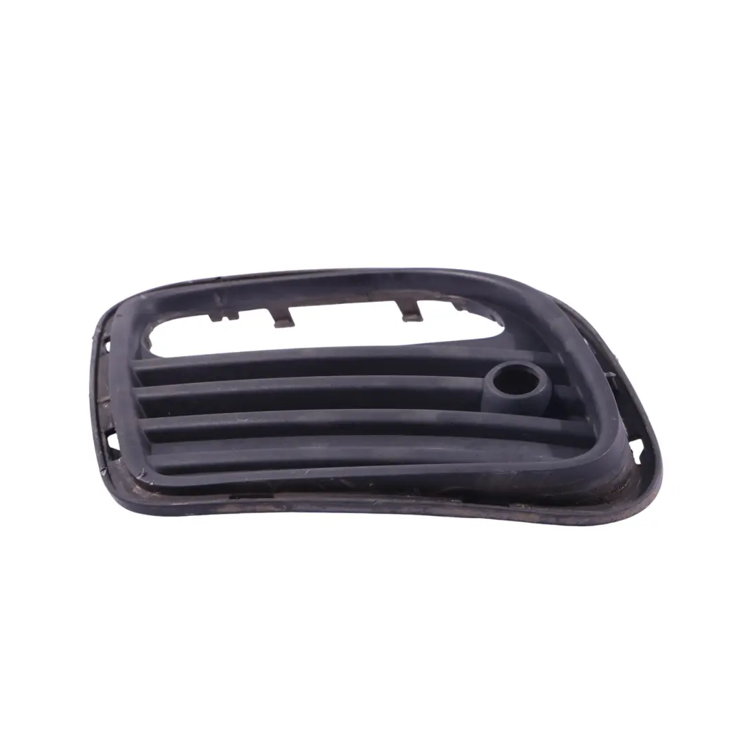 Heckstoßstange Kühler Grill Entlüftung PDC Links für Mini Cooper R56 R57 mit Teilenummer 0413567 Mini Cooper R56 R57 Heckstoßstange Kühler Grill Entlüftung PDC Links - SKU 0413567 - Teilenummer 0413567