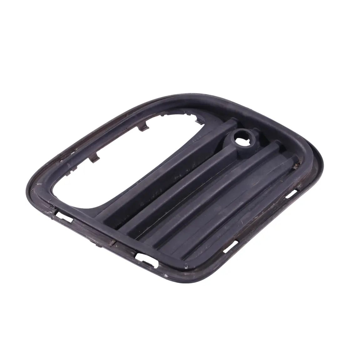 Parachoques Trasero Rejilla PDC Agujero Izquierdo para Mini Cooper R56 R57 con número de pieza 0413567 Mini Cooper R56 R57 Parachoques Trasero Rejilla PDC Agujero Izquierdo - SKU 0413567 - Número de pieza 0413567