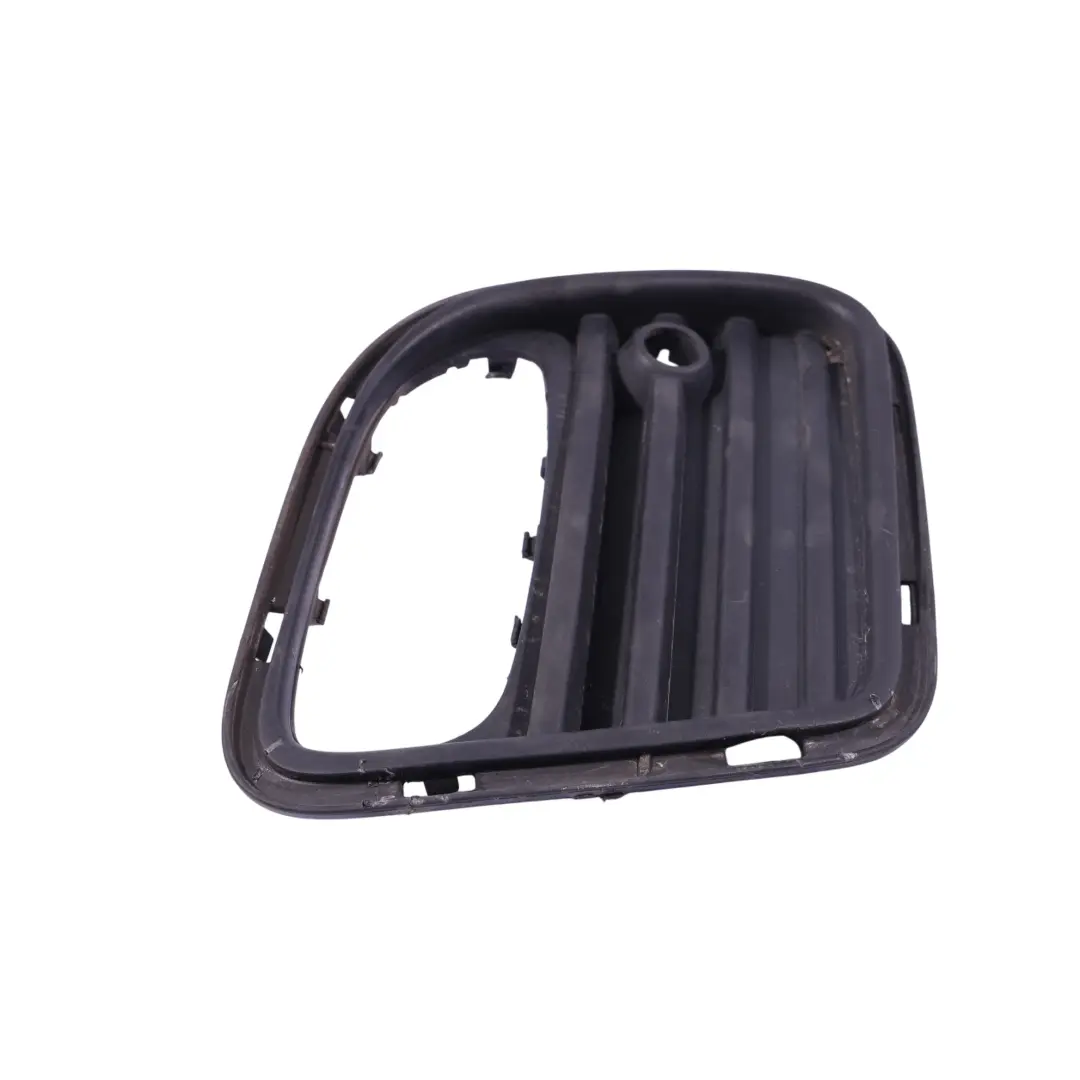 Parachoques Trasero Rejilla PDC Agujero Izquierdo para Mini Cooper R56 R57 con número de pieza 0413567 Mini Cooper R56 R57 Parachoques Trasero Rejilla PDC Agujero Izquierdo - SKU 0413567 - Número de pieza 0413567