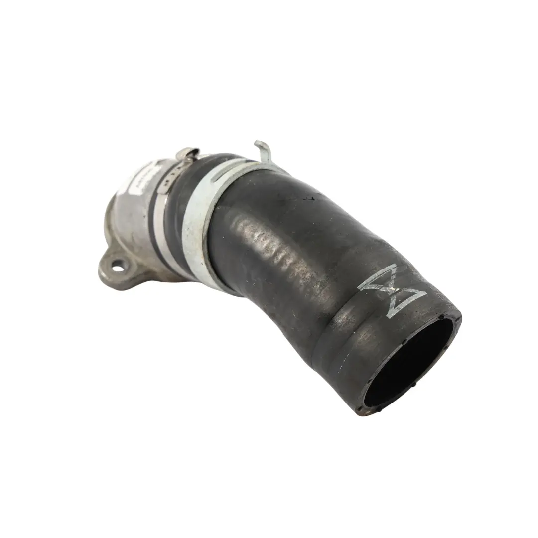 Mk5 Intercooler Aria Aspirazione Tubo Linea per VW Volkswagen Polo con numero di parte 04B131521F VW Volkswagen Polo Mk5 Intercooler Aria Aspirazione Tubo Linea - SKU 04B131521F - Numero di parte 04B131521F