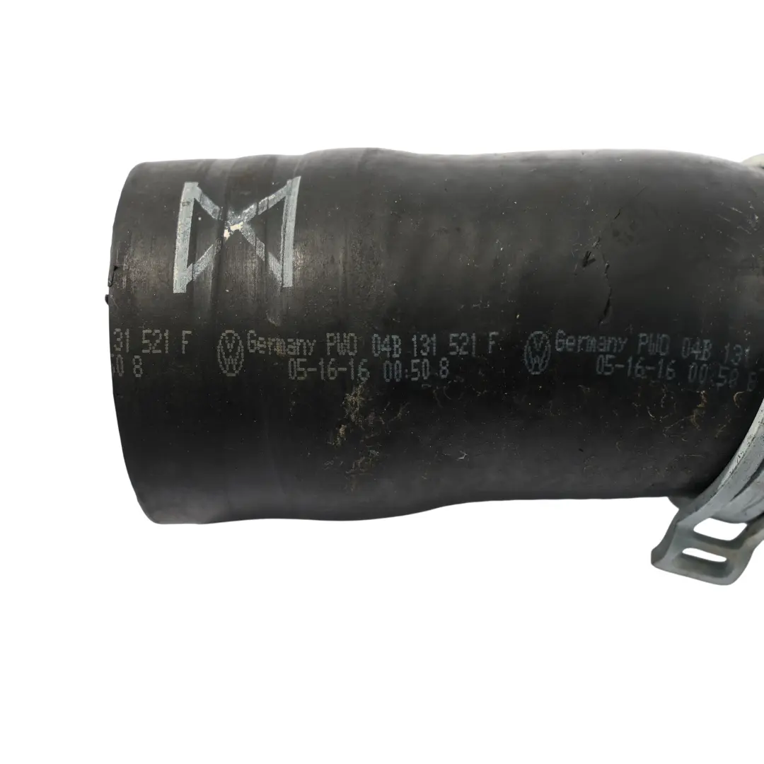 Mk5 Ladeluft Kühler Ansaug Schlauch Rohr Leitung für VW Volkswagen Polo mit Teilenummer 04B131521F VW Volkswagen Polo Mk5 Ladeluft Kühler Ansaug Schlauch Rohr Leitung - SKU 04B131521F - Teilenummer 04B131521F