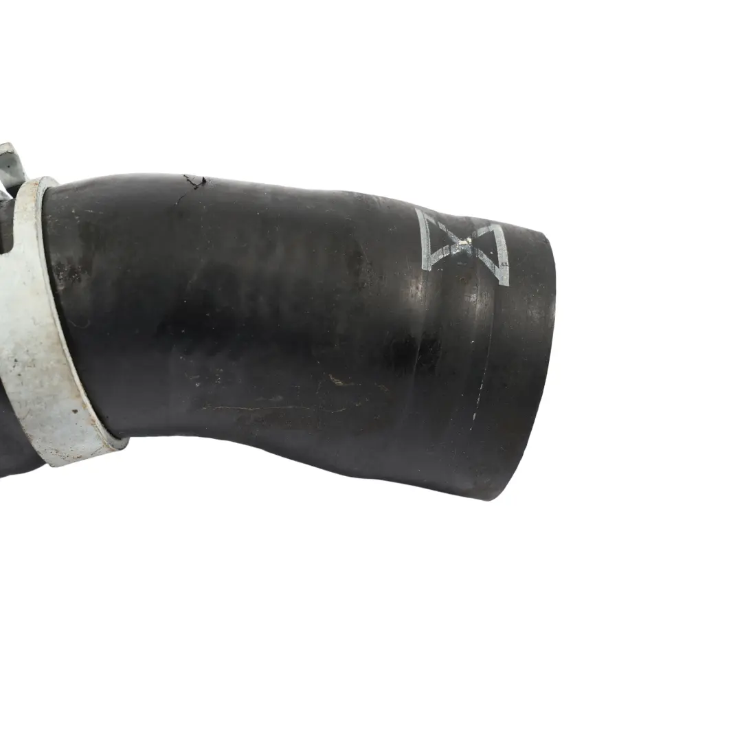 Mk5 Intercooler Aria Aspirazione Tubo Linea per VW Volkswagen Polo con numero di parte 04B131521F VW Volkswagen Polo Mk5 Intercooler Aria Aspirazione Tubo Linea - SKU 04B131521F - Numero di parte 04B131521F