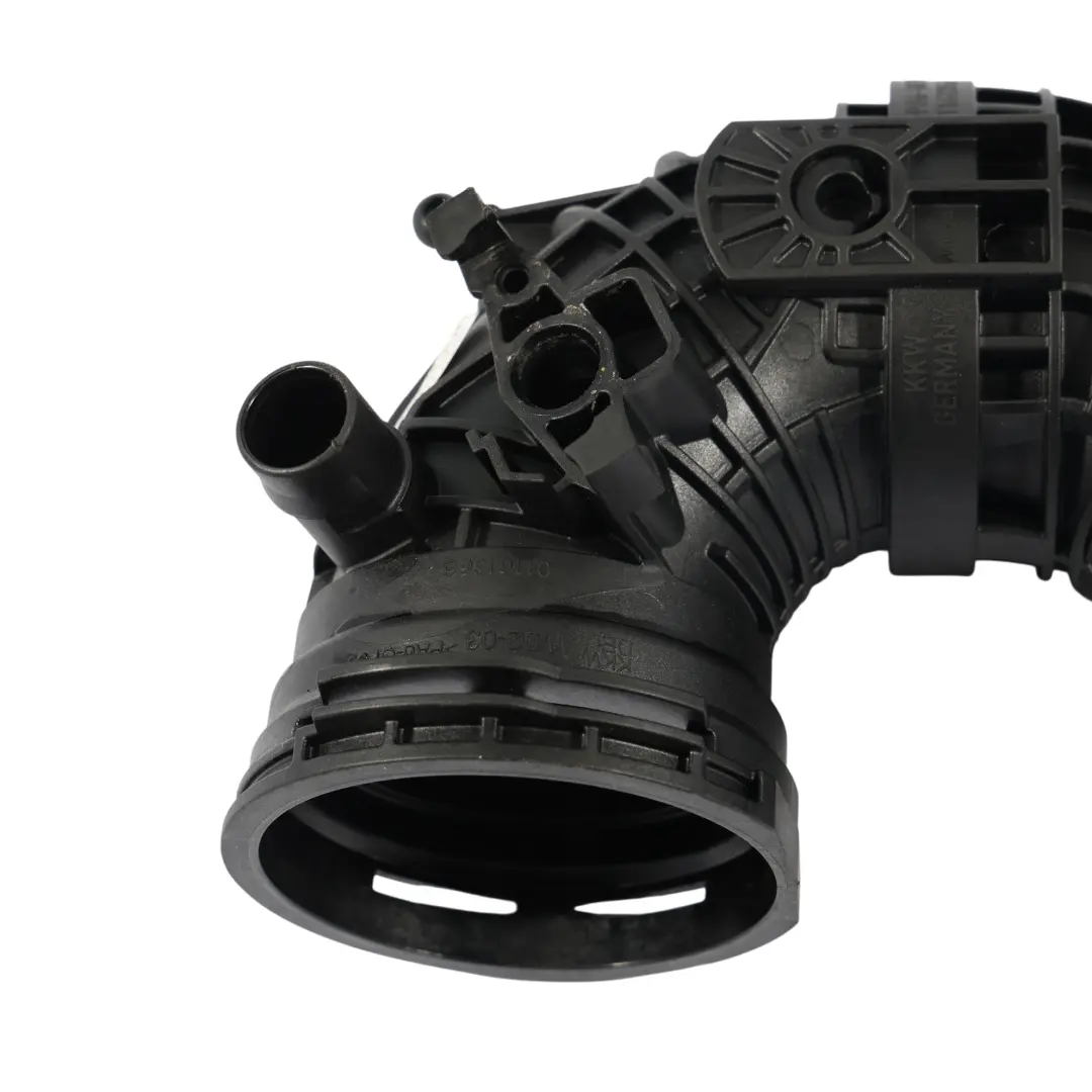 Rura Dolot Powietrza do Volkswagen Golf Mk7 Audi A3 8V 1.5 TSI o numerze 04E145641A Volkswagen Golf Mk7 Audi A3 8V 1.5 TSI Rura Dolot Powietrza - SKU 04E145641A - Numer Części 04E145641A