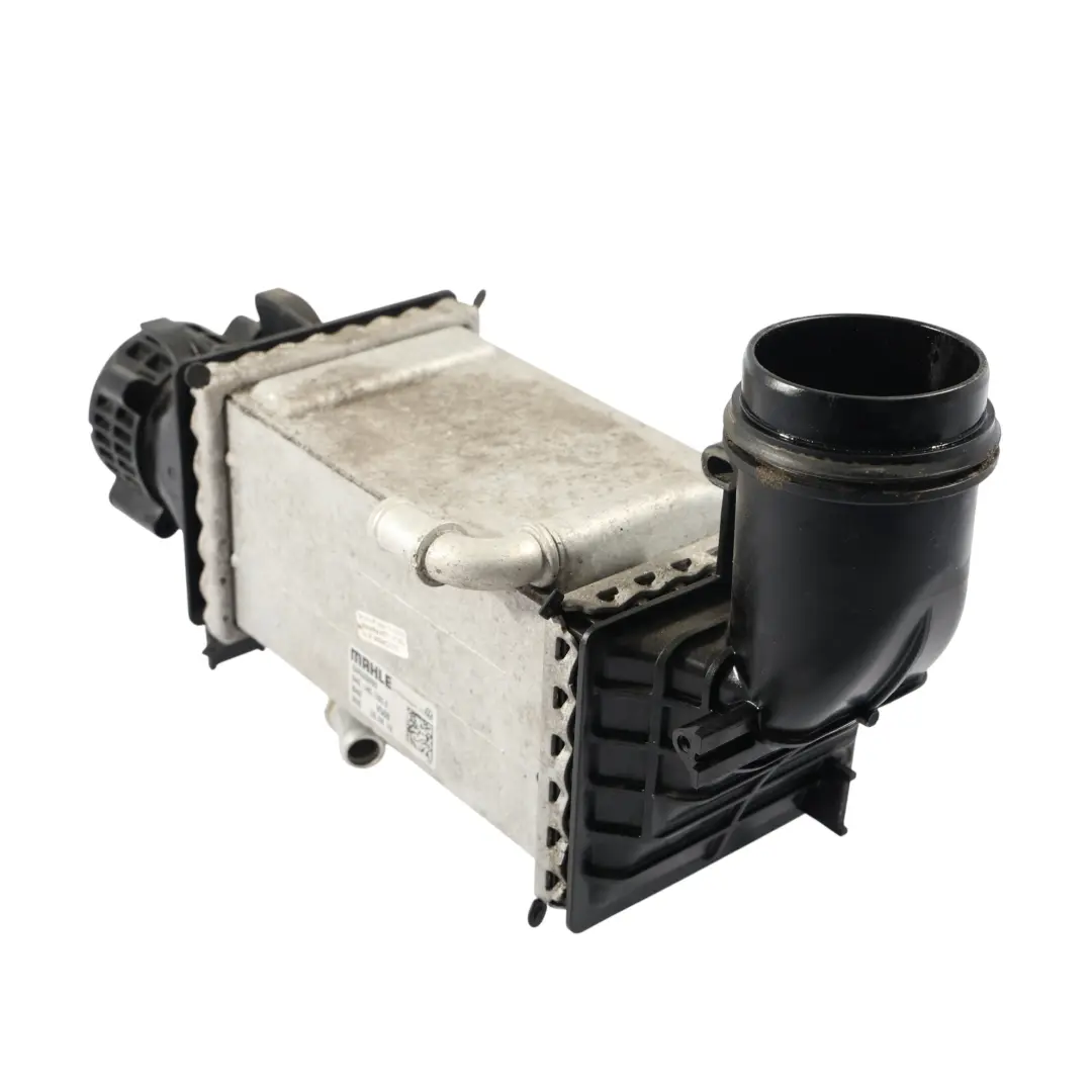 Chłodnica Intercooler do Audi A3 8V VW Golf Mk7 1.5 TSI Benzyna o numerze 04E145785E Audi A3 8V VW Golf Mk7 1.5 TSI Benzyna Chłodnica Intercooler - SKU 04E145785E - Numer Części 04E145785E