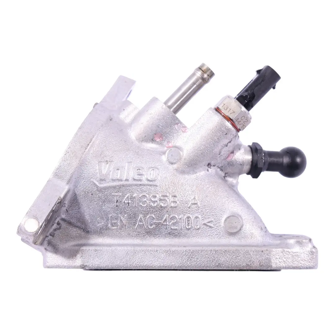 Throttle Body Housing Pipe Hose Line to Seat Ateca FR 2.0 TDI with Part number 04L128637B Seat Ateca FR 2.0 TDI Throttle Body Housing Pipe Hose Line - SKU 04L128637B - Part number 04L128637B