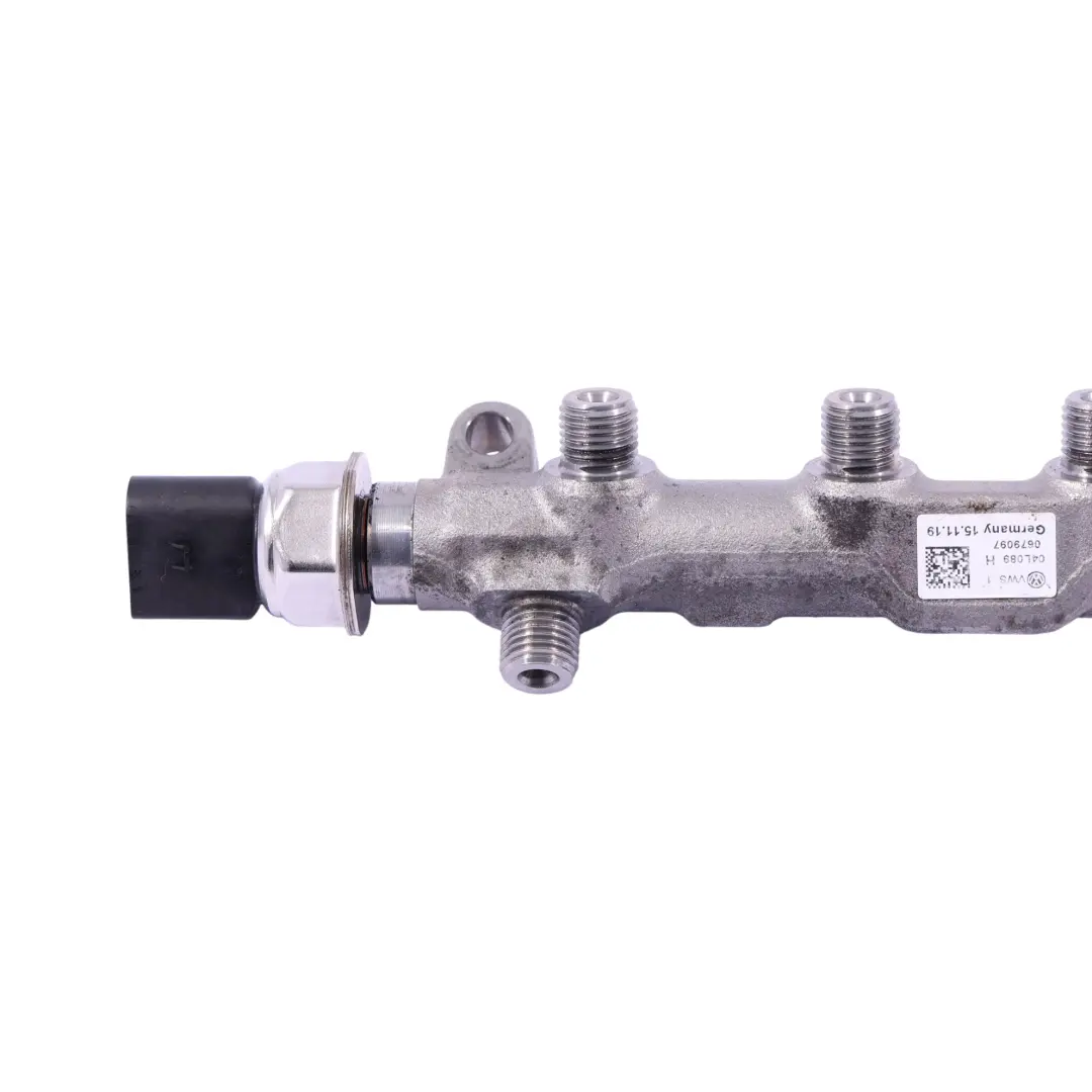 Kraftstoff Einspritz Leiste für Seat Ateca FR 2.0 TDI Diesel mit Teilenummer 04L130089H Seat Ateca FR 2.0 TDI Diesel Kraftstoff Einspritz Leiste - SKU 04L130089H - Teilenummer 04L130089H