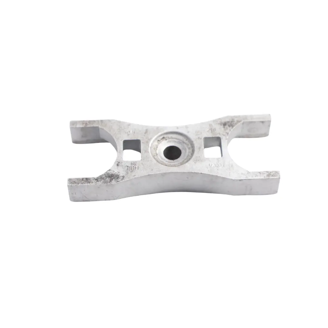 Audi A3 8V Support De Bride De Fixation Injecteur TDI Moteur Diesel - SKU 04L130216 - Numéro de pièce 04L130216
