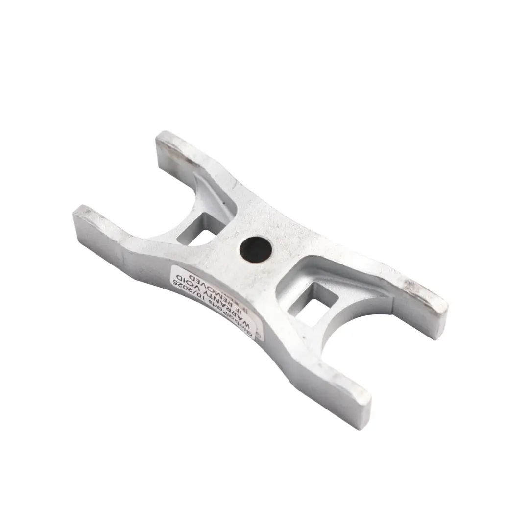 Iniettore Carburante Staffa Morsetto Ganascia Titolare TDI per Audi A3 8V con numero di parte 04L130216 Audi A3 8V Iniettore Carburante Staffa Morsetto Ganascia Titolare TDI - SKU 04L130216 - Numero di parte 04L130216