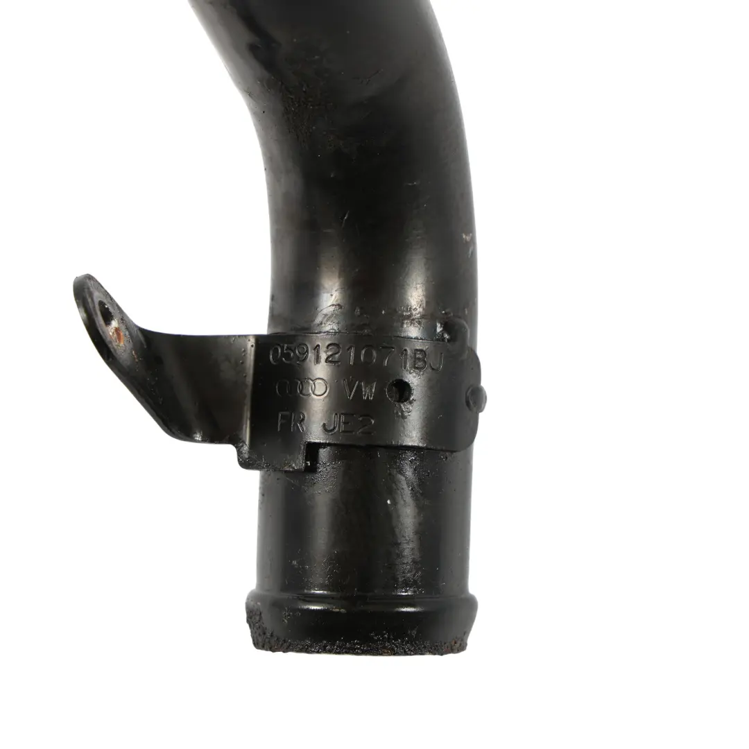 Radiador Refrigerante Agua Manguera Tubo Motor Diesel para Audi A5 8T con número de pieza 059121071BJ Audi A5 8T Radiador Refrigerante Agua Manguera Tubo Motor Diesel - SKU 059121071BJ - Número de pieza 059121071BJ
