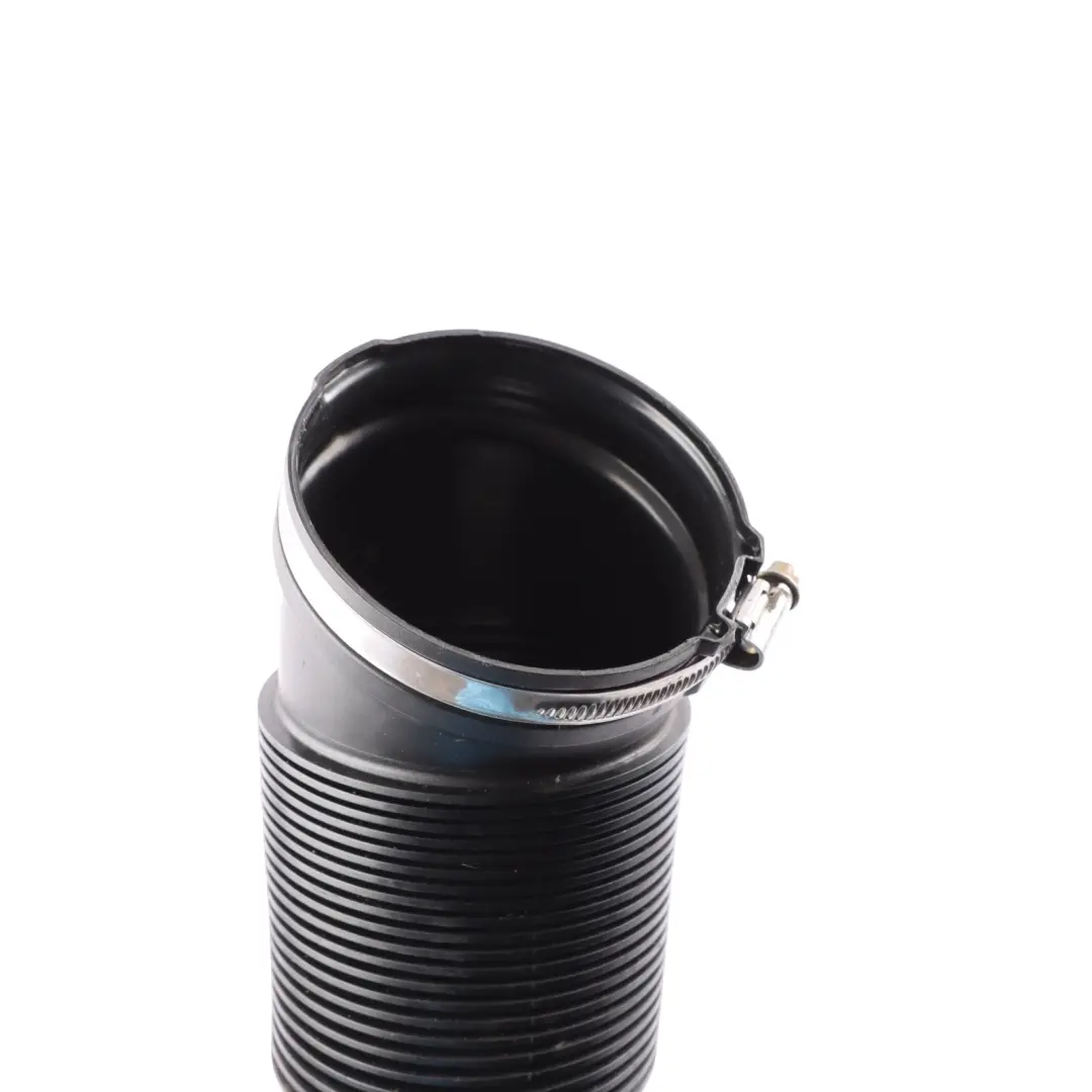 Tuyau Admission Air Moteur 3.0 TDI Diesel pour Audi A4 B9 A5 F5 à propos du numéro de pièce 059129629C Audi A4 B9 A5 F5 Tuyau Admission Air Moteur 3.0 TDI Diesel - SKU 059129629C - Numéro de pièce 059129629C