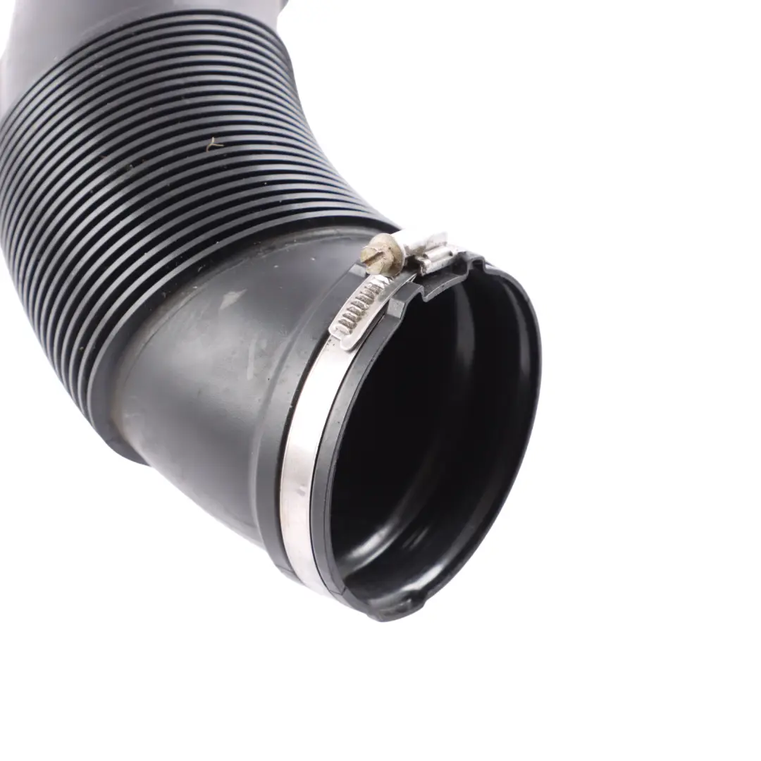 Tubo Aspirazione Aria Motore 3.0 TDI Diesel per Audi A4 B9 A5 F5 con numero di parte 059129629C Audi A4 B9 A5 F5 Tubo Aspirazione Aria Motore 3.0 TDI Diesel - SKU 059129629C - Numero di parte 059129629C