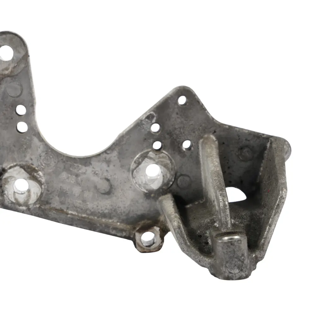 Audi A5 8T Supporto Pompa Carburante Pressione Carburante 2.7 TDI - SKU 059130147N - Numero di parte 059130147N