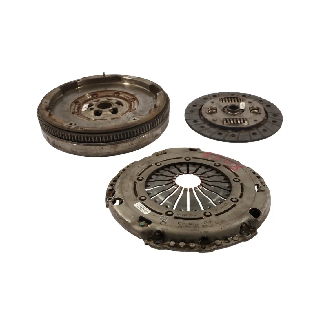 Volkswagen Golf VII Mk7 1.5 TSI Engine Flywheel Dual Mass Clutch Kit - SKU 05E105266B - Part number 05E105266B