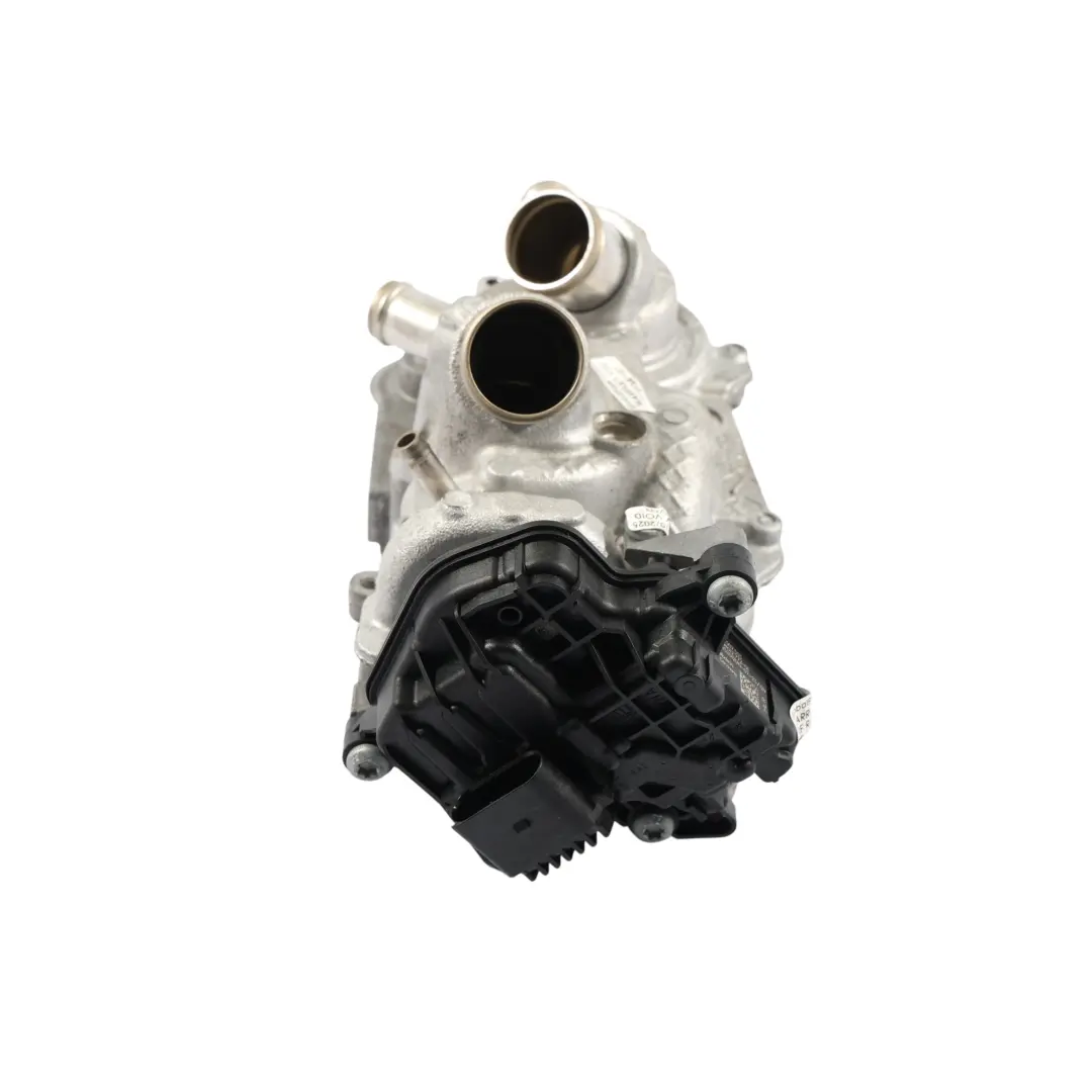 Water Coolant Pump Petrol Engine 1.5 TSI to Volkswagen Golf Mk7 with Part number 05E121111K Volkswagen Golf Mk7 Water Coolant Pump Petrol Engine 1.5 TSI - SKU 05E121111K - Part number 05E121111K
