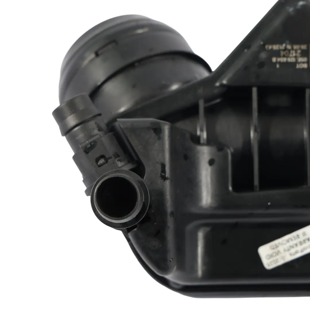 Przewód Rura Dolot Powietrza 1.5 TSI 05E129654B do VW Golf Mk7 Audi A3 8V o numerze 05E129654AF VW Golf Mk7 Audi A3 8V Przewód Rura Dolot Powietrza 1.5 TSI 05E129654B - SKU 05E129654AF - Numer Części 05E129654AF