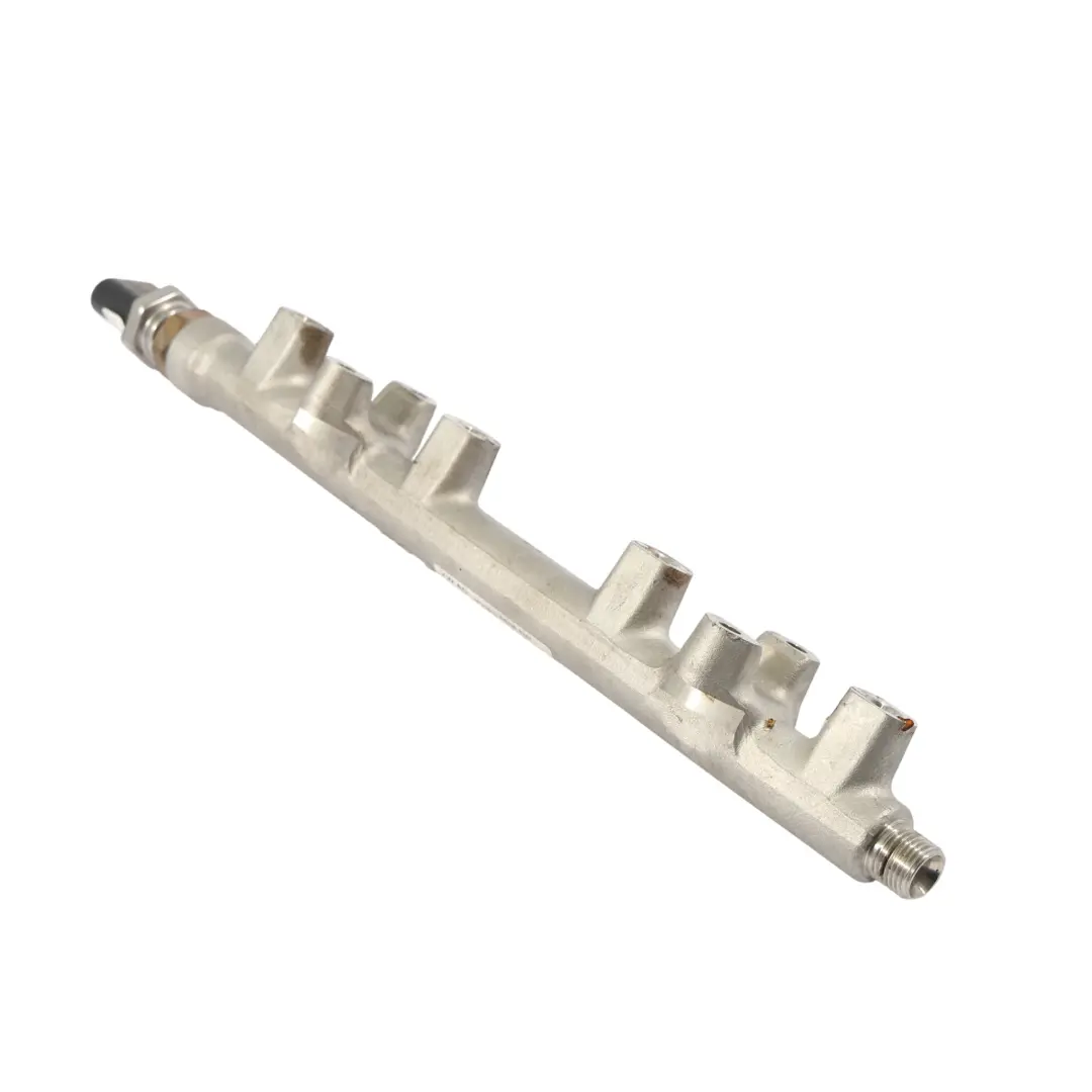 Seat Leon 5F Ibiza Mk5 Fuel Injection Rail 1.5 TSI DADA DPBA - SKU 05E133320 - Part number 05E133320