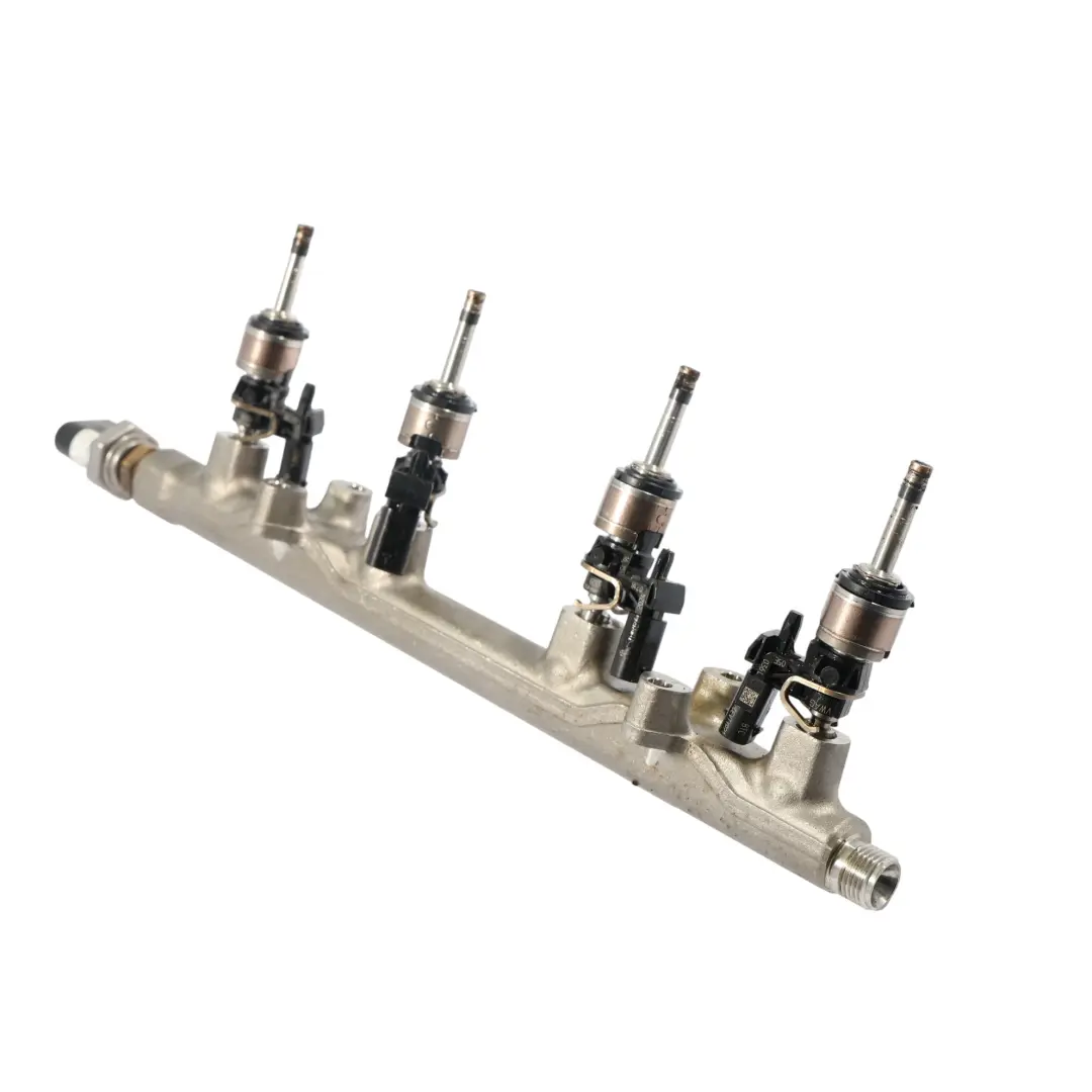Einspritz Kraftstoff Verteiler Leiste Injektoren für Audi Q2 GA 1.5 TFSI mit Teilenummer 05E133320B Audi Q2 GA 1.5 TFSI Einspritz Kraftstoff Verteiler Leiste Injektoren - SKU 05E133320B-1 - Teilenummer 05E133320B
