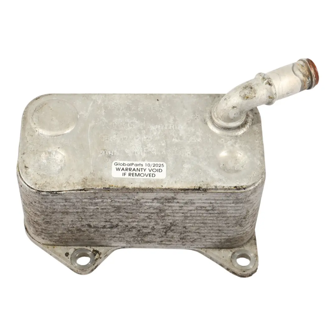 Unità Radiatore Olio Motore per Audi S3 8P 2.0 TFSI con numero di parte 06D117021C Audi S3 8P 2.0 TFSI Unità Radiatore Olio Motore - SKU 06D117021C - Numero di parte 06D117021C