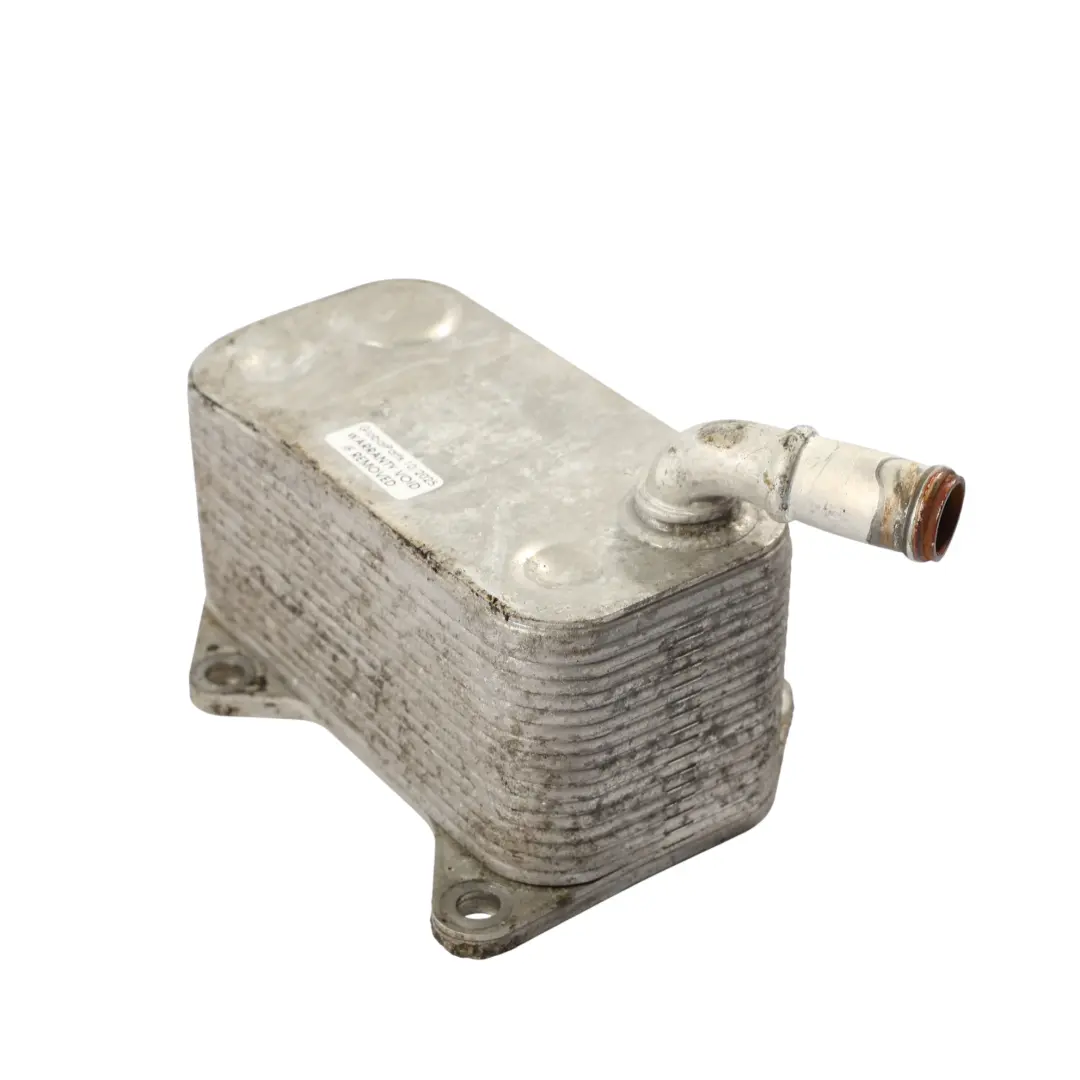 Unità Radiatore Olio Motore per Audi S3 8P 2.0 TFSI con numero di parte 06D117021C Audi S3 8P 2.0 TFSI Unità Radiatore Olio Motore - SKU 06D117021C - Numero di parte 06D117021C