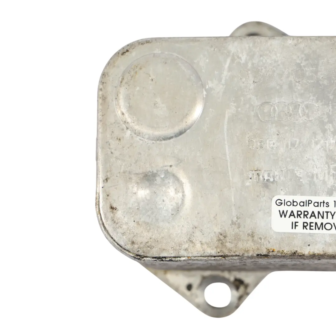 Unità Radiatore Olio Motore per Audi S3 8P 2.0 TFSI con numero di parte 06D117021C Audi S3 8P 2.0 TFSI Unità Radiatore Olio Motore - SKU 06D117021C - Numero di parte 06D117021C