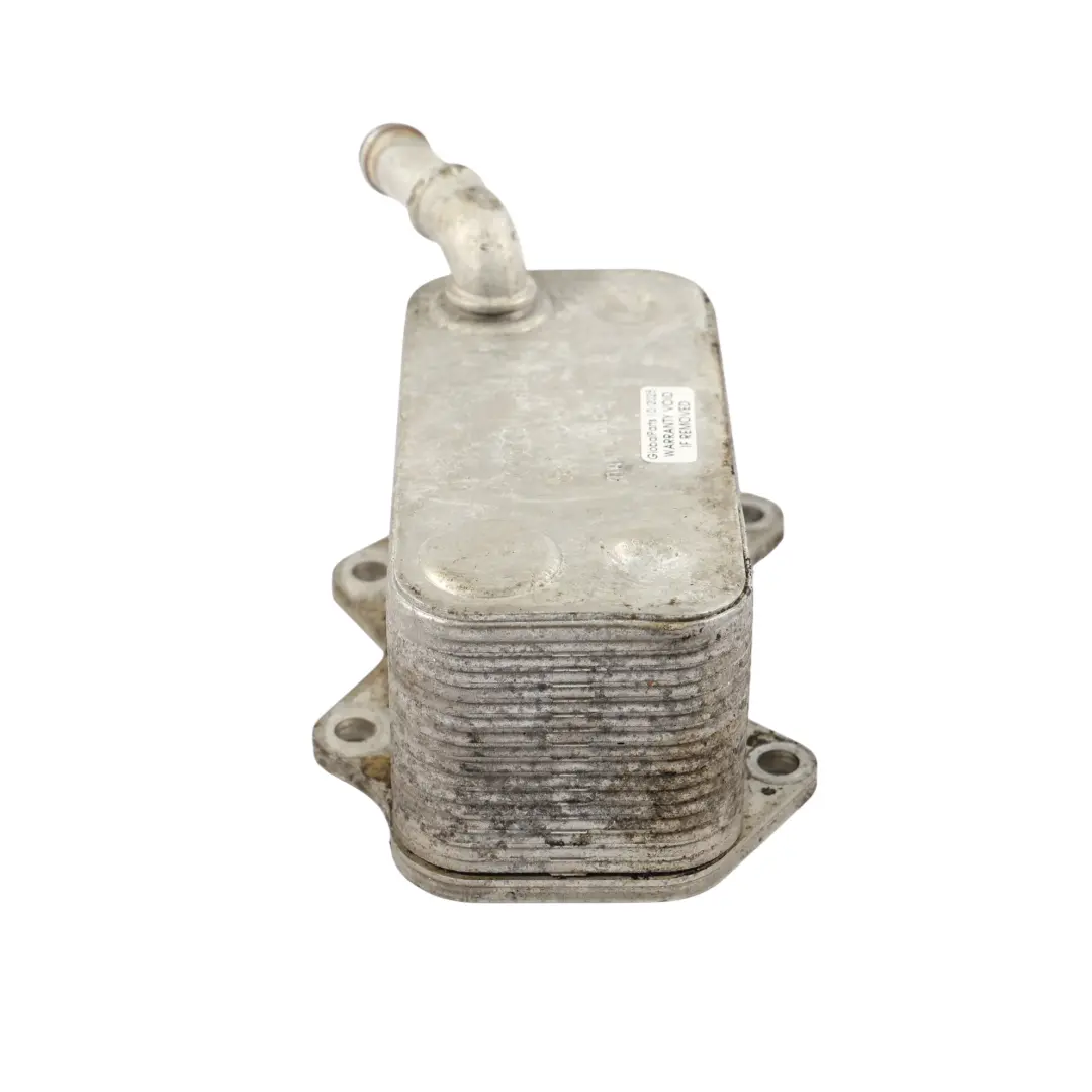 Unità Radiatore Olio Motore per Audi S3 8P 2.0 TFSI con numero di parte 06D117021C Audi S3 8P 2.0 TFSI Unità Radiatore Olio Motore - SKU 06D117021C - Numero di parte 06D117021C