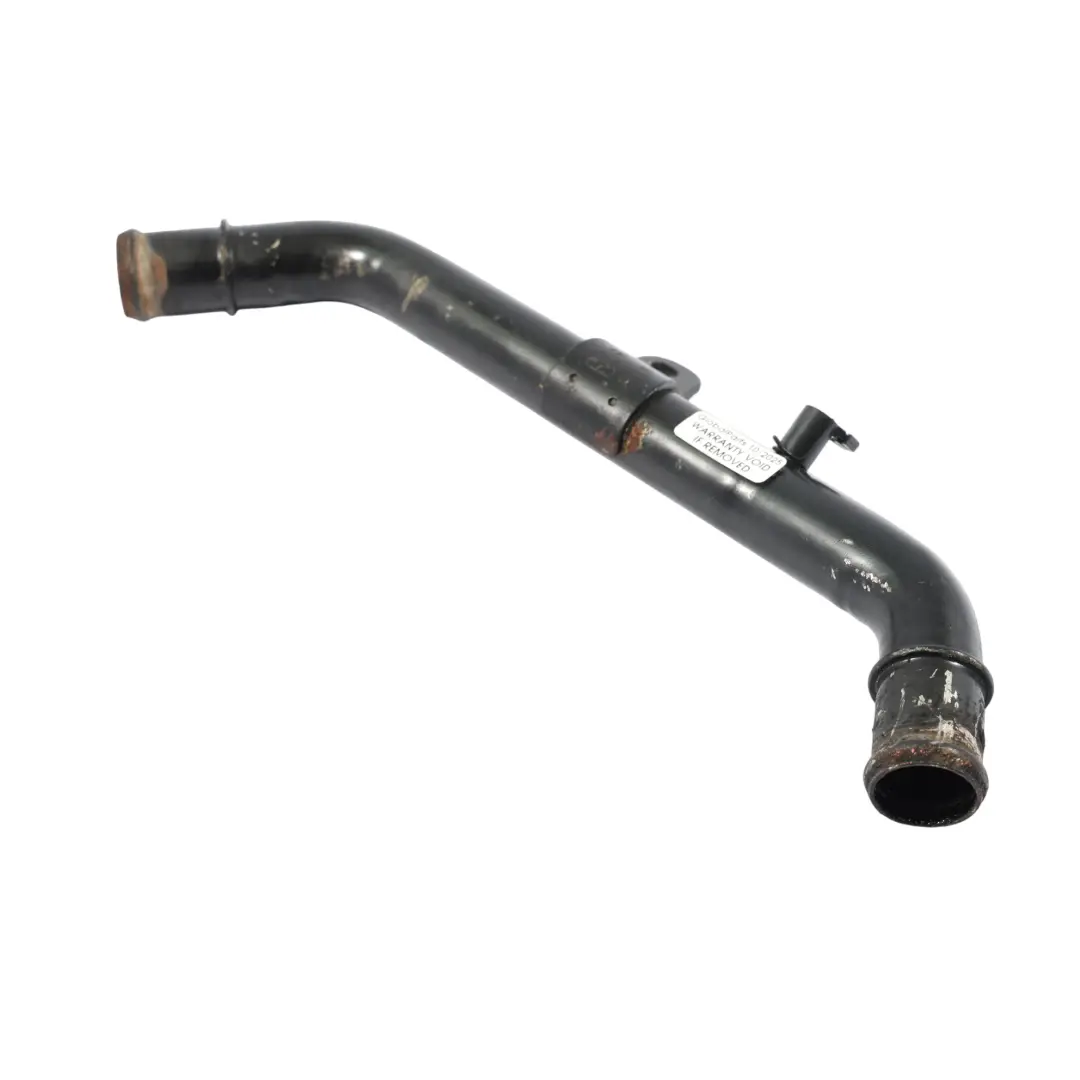 Tubo Acqua Refrigerante 2.0 TFSI per Audi A4 B7 Linea con numero di parte 06D121065L Audi A4 B7 Linea Tubo Acqua Refrigerante 2.0 TFSI - SKU 06D121065L - Numero di parte 06D121065L