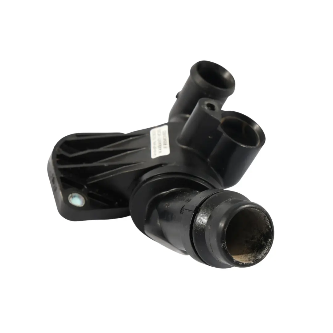 Regulador Refrigerante Carcasa Termostato 2.0 TFSI BWE para Audi A4 B7 con número de pieza 06D121111G Audi A4 B7 Regulador Refrigerante Carcasa Termostato 2.0 TFSI BWE - SKU 06D121111G - Número de pieza 06D121111G