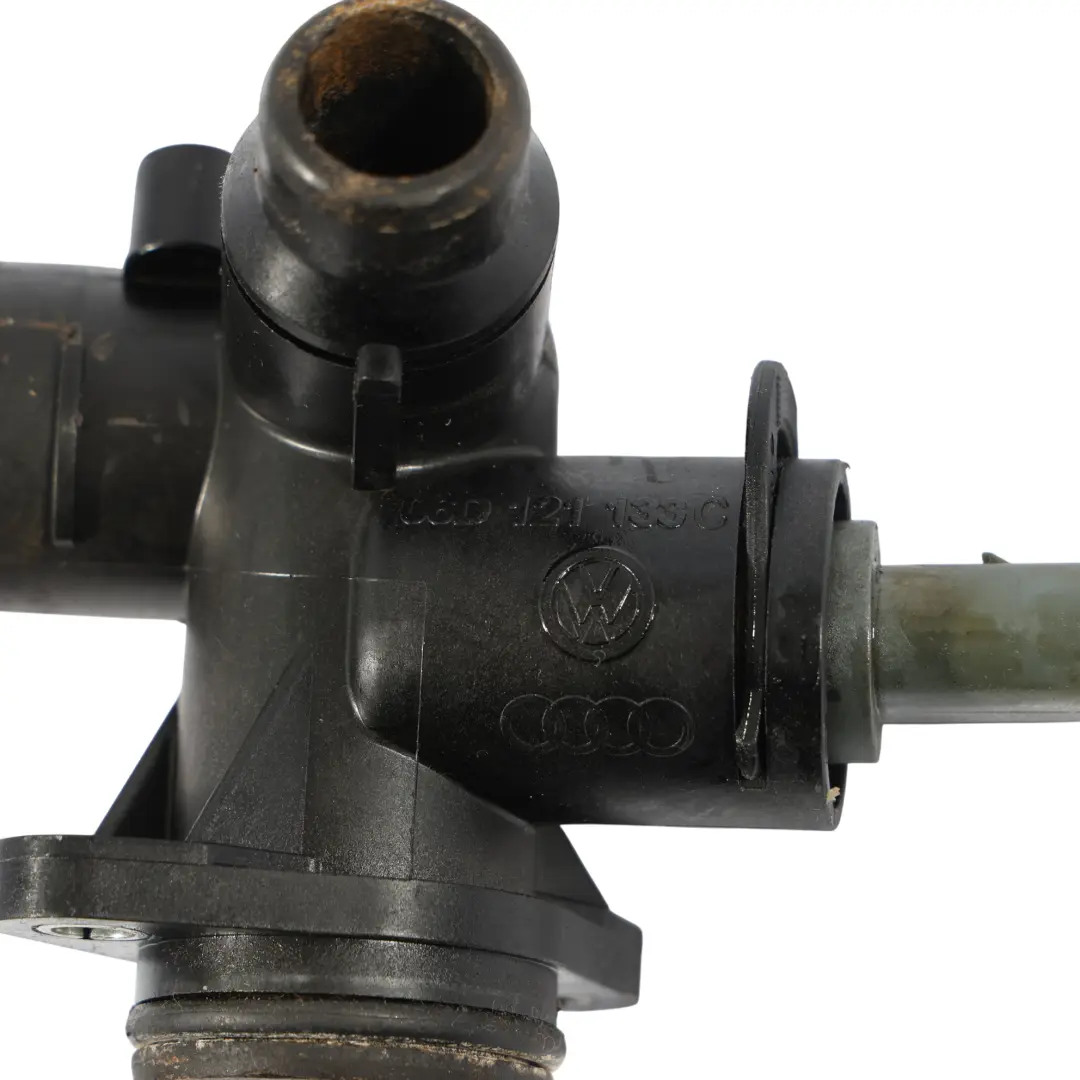 Wasser Kühlmittel Flanschrohr Schlauchleitung 2.0 TFSI 06D121133C für Audi A4 B7 mit Teilenummer 06D121132A Audi A4 B7 Wasser Kühlmittel Flanschrohr Schlauchleitung 2.0 TFSI 06D121133C - SKU 06D121132A - Teilenummer 06D121132A