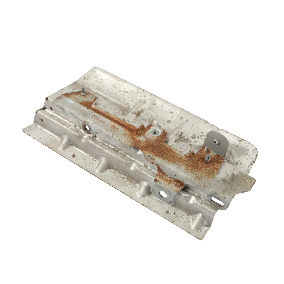 Protection Thermique Du Collecteur D'Échappement pour Audi Q3 8U à propos du numéro de pièce 06H129597K Audi Q3 8U Protection Thermique Du Collecteur D'Échappement - SKU 06H129597K - Numéro de pièce 06H129597K