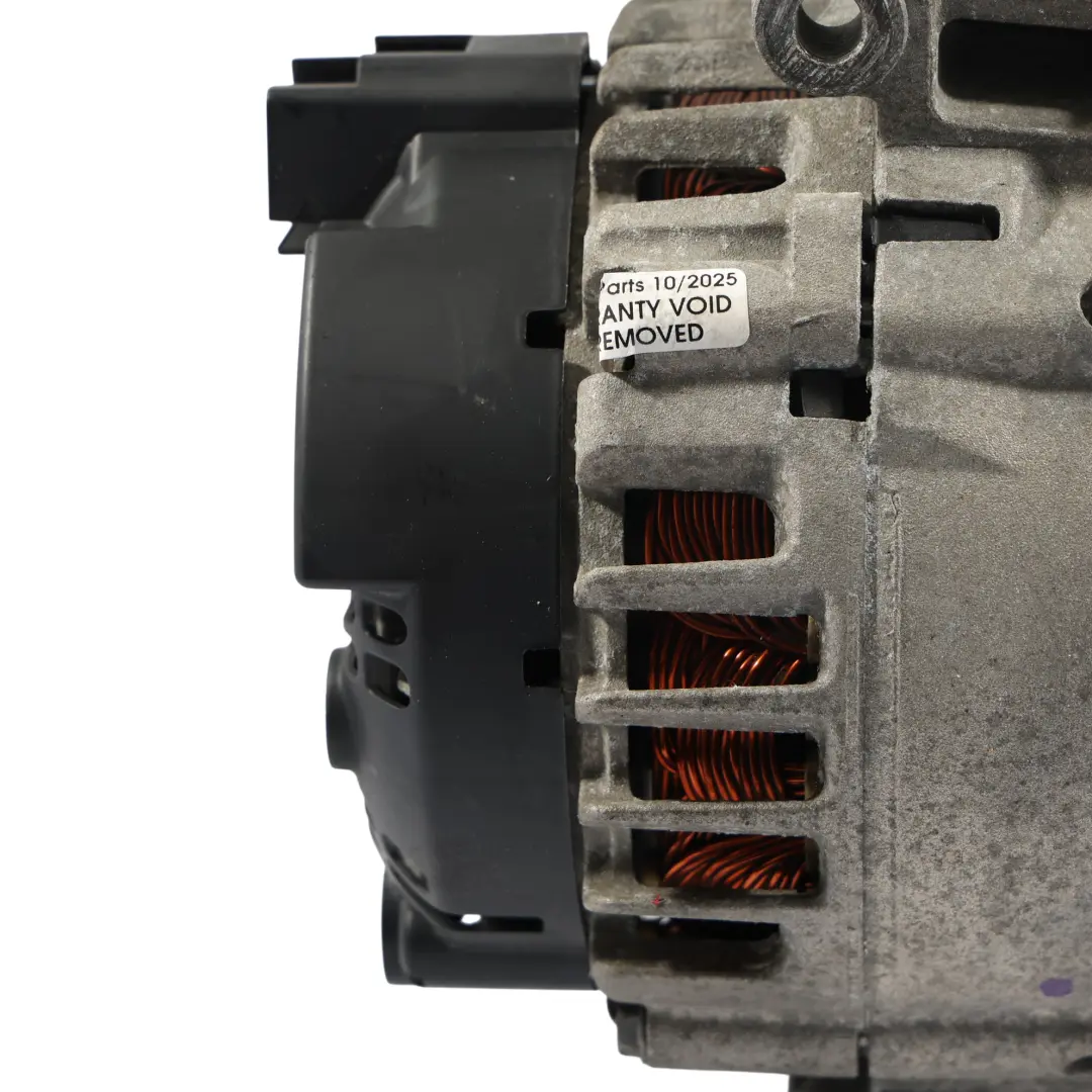 Lichtmaschine Generator 14V 140A 1.8 TFSI CDAA 06H903017E für Audi A3 8P Motor mit Teilenummer 06H903017EX Audi A3 8P Motor Lichtmaschine Generator 14V 140A 1.8 TFSI CDAA 06H903017E - SKU 06H903017EX - Teilenummer 06H903017EX