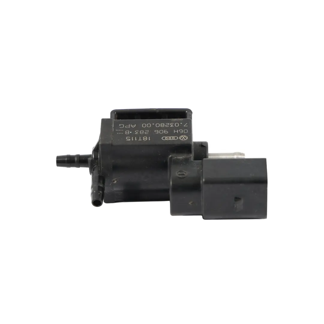 Valvola Solenoide Linea Vuoto 1.8 TFSI per Audi A3 8V A4 B8 VW Golf Mk7 con numero di parte 06H906283B Audi A3 8V A4 B8 VW Golf Mk7 Valvola Solenoide Linea Vuoto 1.8 TFSI - SKU 06H906283B - Numero di parte 06H906283B