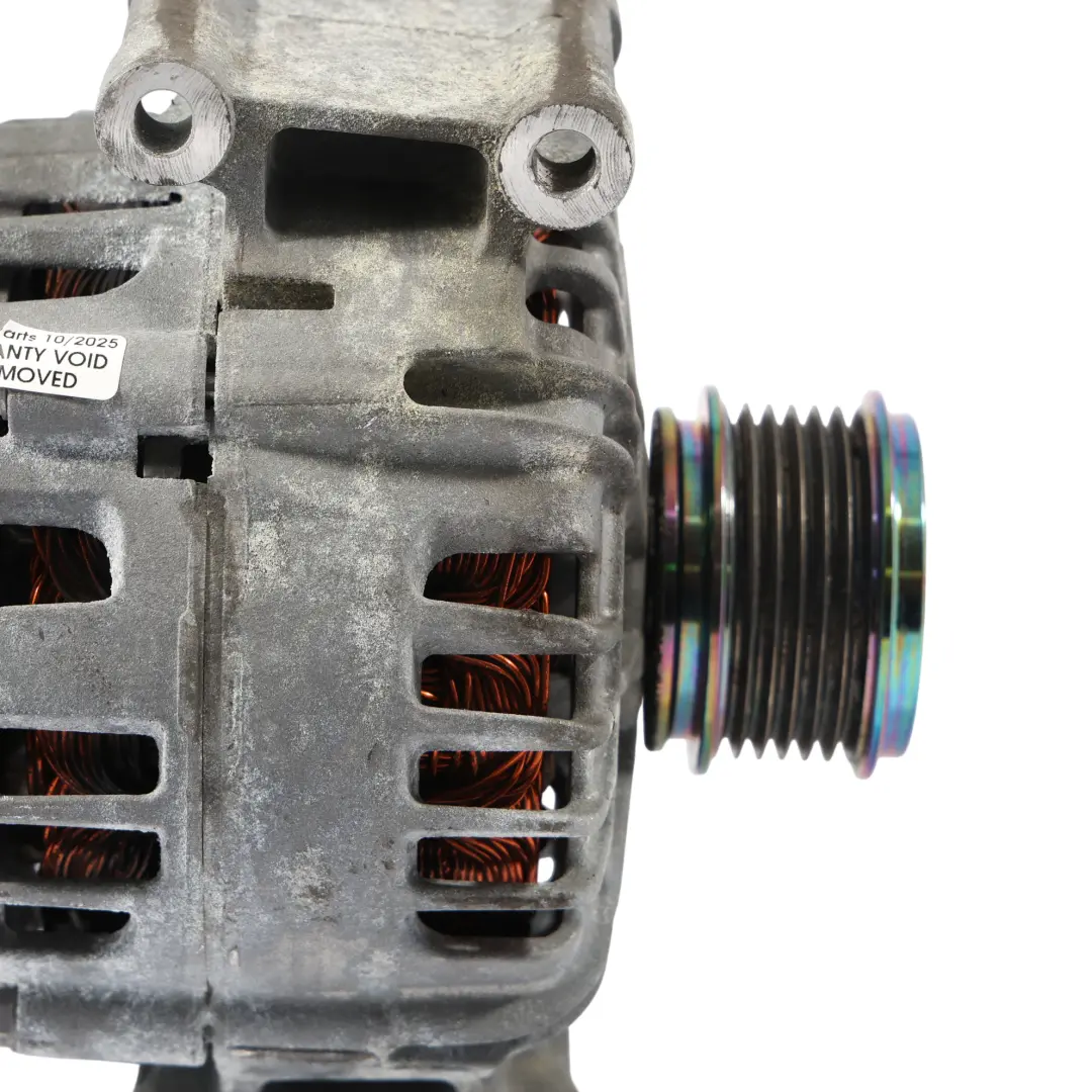 Alternateur Moteur Générateur Electrique 14V 150A 2.0 TFSI pour Audi TT FV à propos du numéro de pièce 06K903023G Audi TT FV Alternateur Moteur Générateur Electrique 14V 150A 2.0 TFSI - SKU 06K903023G - Numéro de pièce 06K903023G