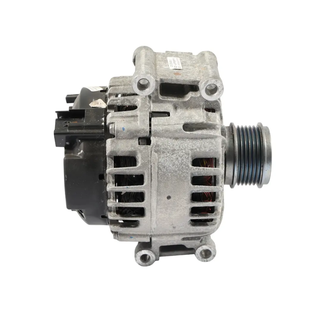 8Y Alternateur Moteur Electrique 14V 140A pour Audi A3 S3 à propos du numéro de pièce 06K903026C Audi A3 S3 8Y Alternateur Moteur Electrique 14V 140A - SKU 06K903026C - Numéro de pièce 06K903026C