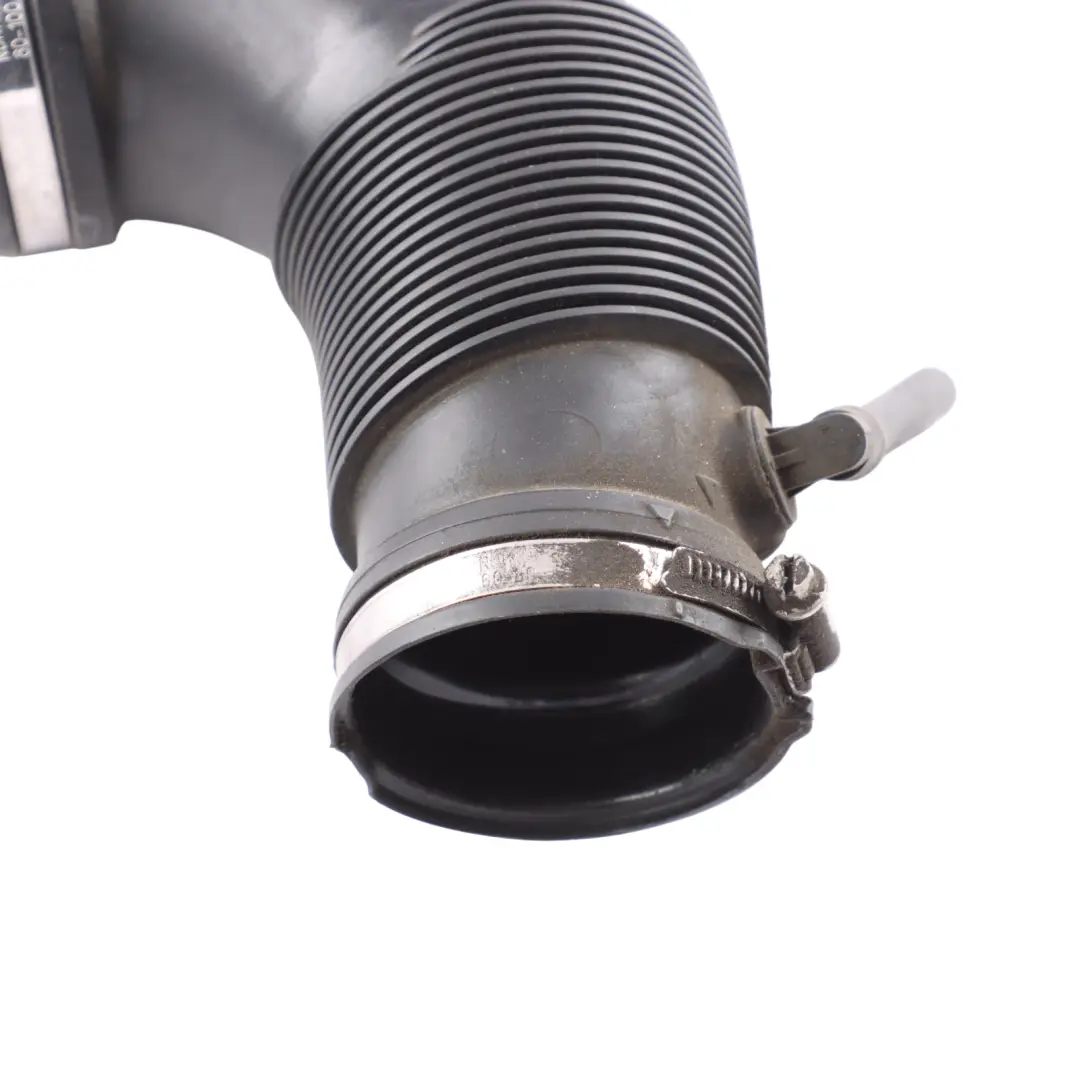 Intake Duct Petrol Connecting Tube Pipe Inlet 06L129629 to Audi A4 B9 A5 F5 Air with Part number 06L129629D Audi A4 B9 A5 F5 Air Intake Duct Petrol Connecting Tube Pipe Inlet 06L129629 - SKU 06L129629D - Part number 06L129629D