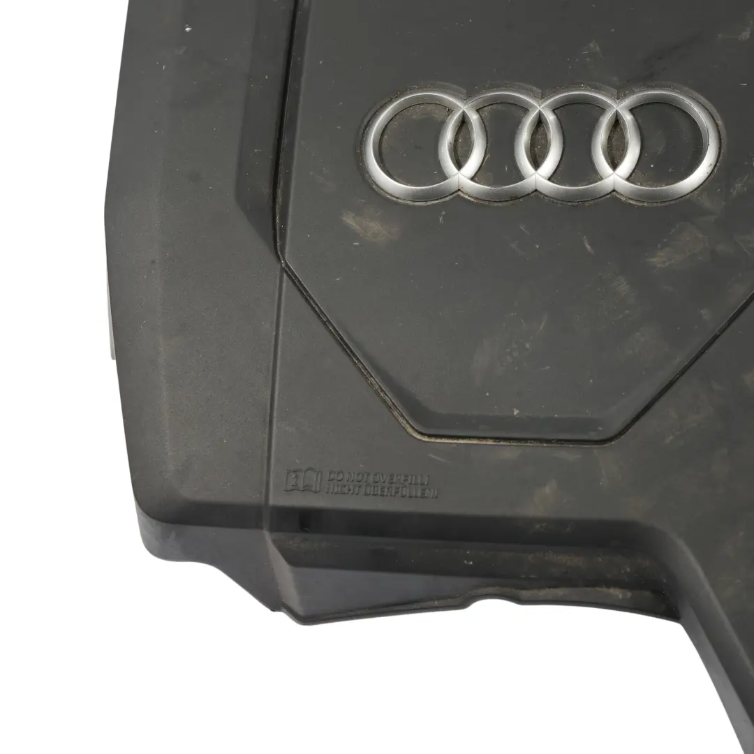 Audi A4 B8 A5 5F A6 C8 Q5 FY 35 TFSI Pannello Rivestimento Motore - SKU 06N103925 - Numero di parte 06N103925