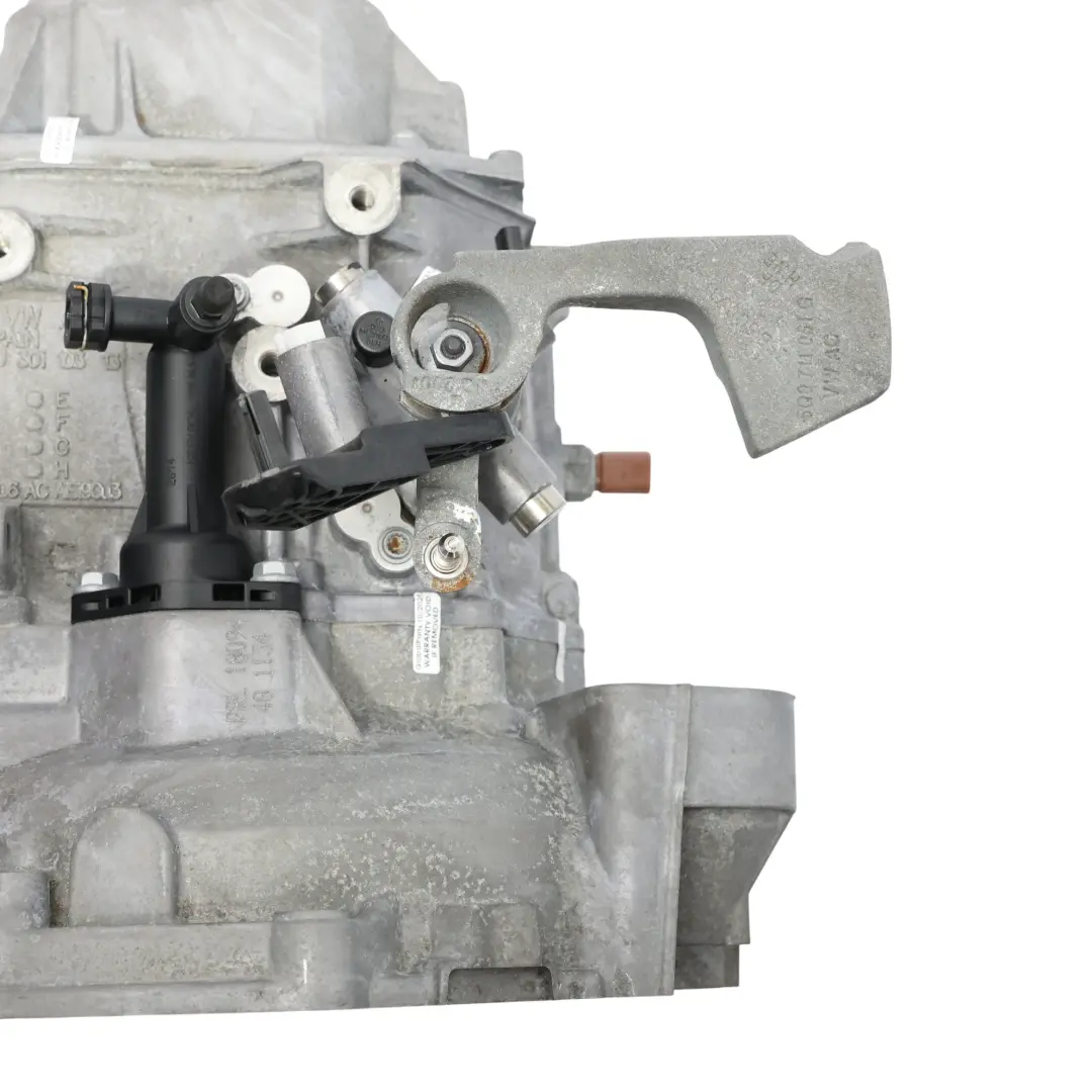 Schalt Getriebe PRL 6 Gang GARANTIE für Volkswagen Golf VIII 1.4 TSI mit Teilenummer 0AJ300042G Volkswagen Golf VIII 1.4 TSI Schalt Getriebe PRL 6 Gang GARANTIE - SKU 0AJ300042G-1 - Teilenummer 0AJ300042G