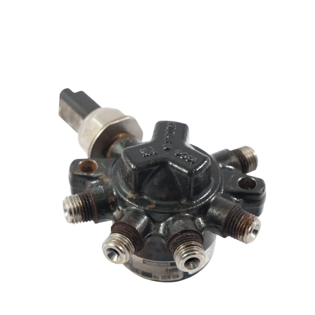 Sensore Tubazione Carburante per Ford Transit Connect 1.8 Duratorq Tdci con numero di parte 1334946 Ford Transit Connect 1.8 Duratorq Tdci Sensore Tubazione Carburante - SKU 1334946 - Numero di parte 1334946