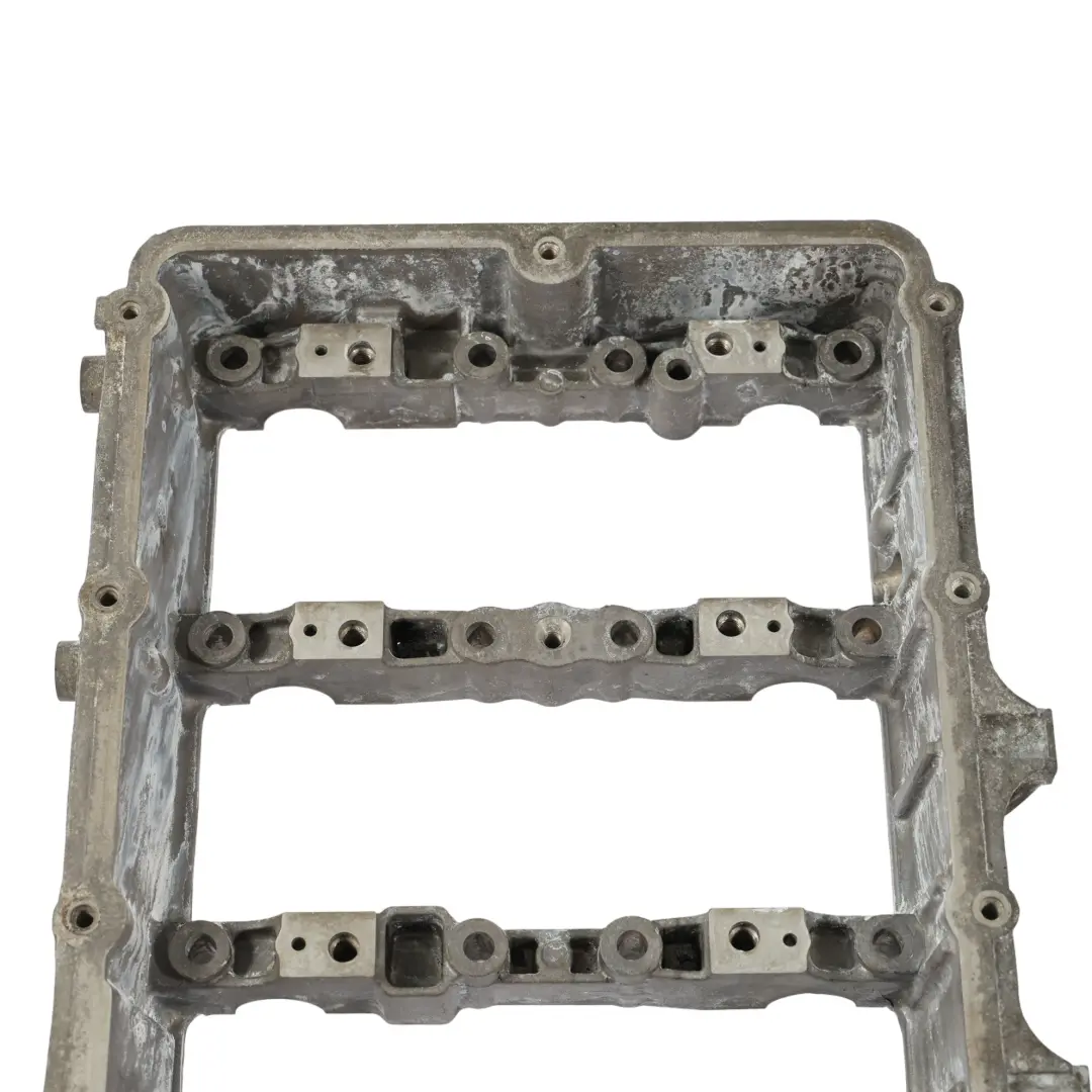 Coperchio Della Testa Motore 2.4 Duratorq Tdci 6C1Q-6C032-BA per Ford Transit Mk7 con numero di parte 1433148-1 Ford Transit Mk7 Coperchio Della Testa Motore 2.4 Duratorq Tdci 6C1Q-6C032-BA - SKU 1433148-1 - Numero di parte 1433148-1