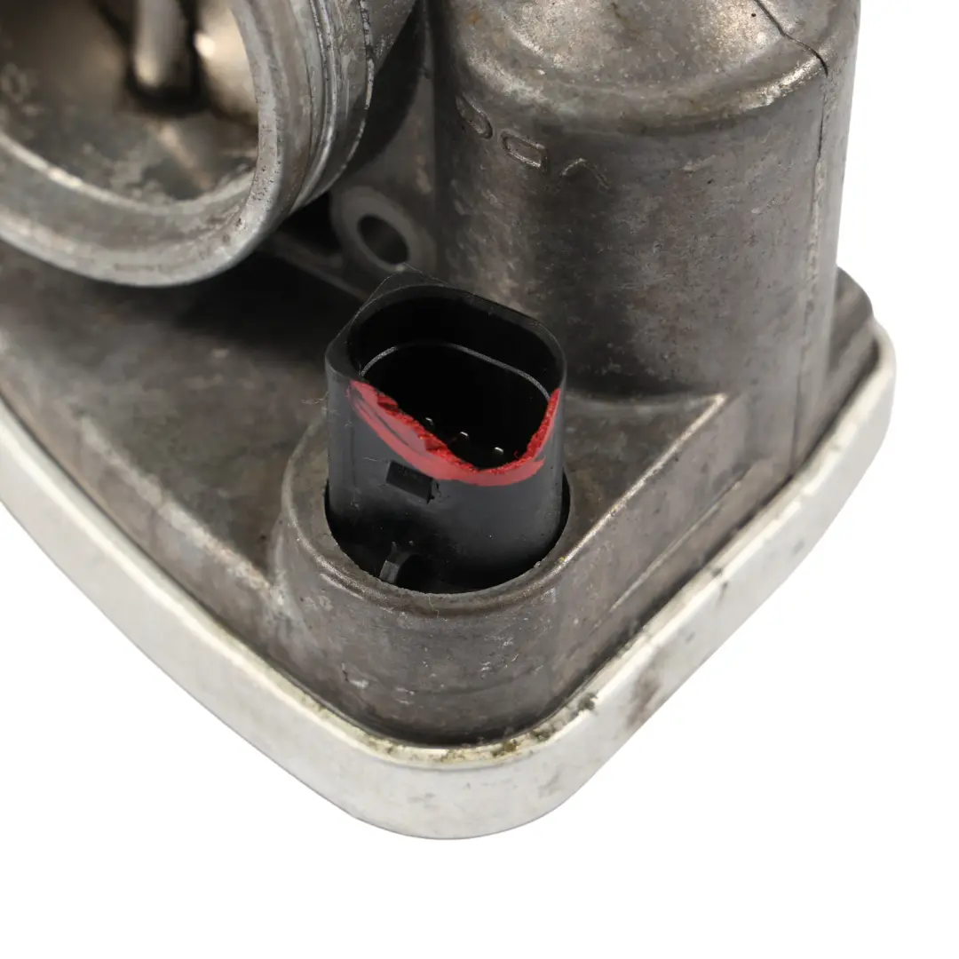 Corpo Acceleratore Benzina per BMW E65 E66 E83 E87 E90 E91 con numero di parte 1439580 BMW E65 E66 E83 E87 E90 E91 Corpo Acceleratore Benzina - SKU 1439580-1 - Numero di parte 1439580