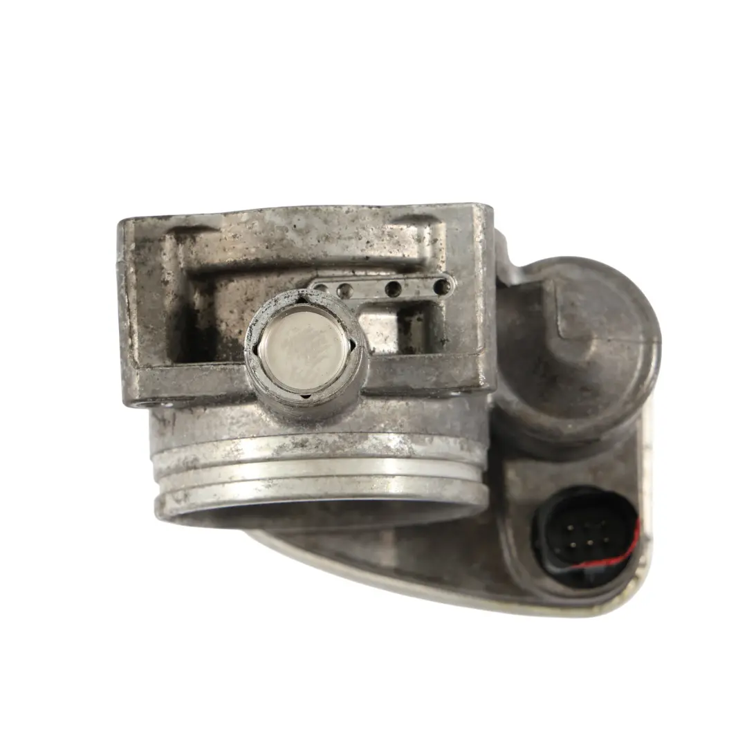 Przepustnica Benzyna do BMW E65 E66 E83 E87 E90 E91 o numerze 1439580 BMW E65 E66 E83 E87 E90 E91 Przepustnica Benzyna - SKU 1439580-1 - Numer Części 1439580