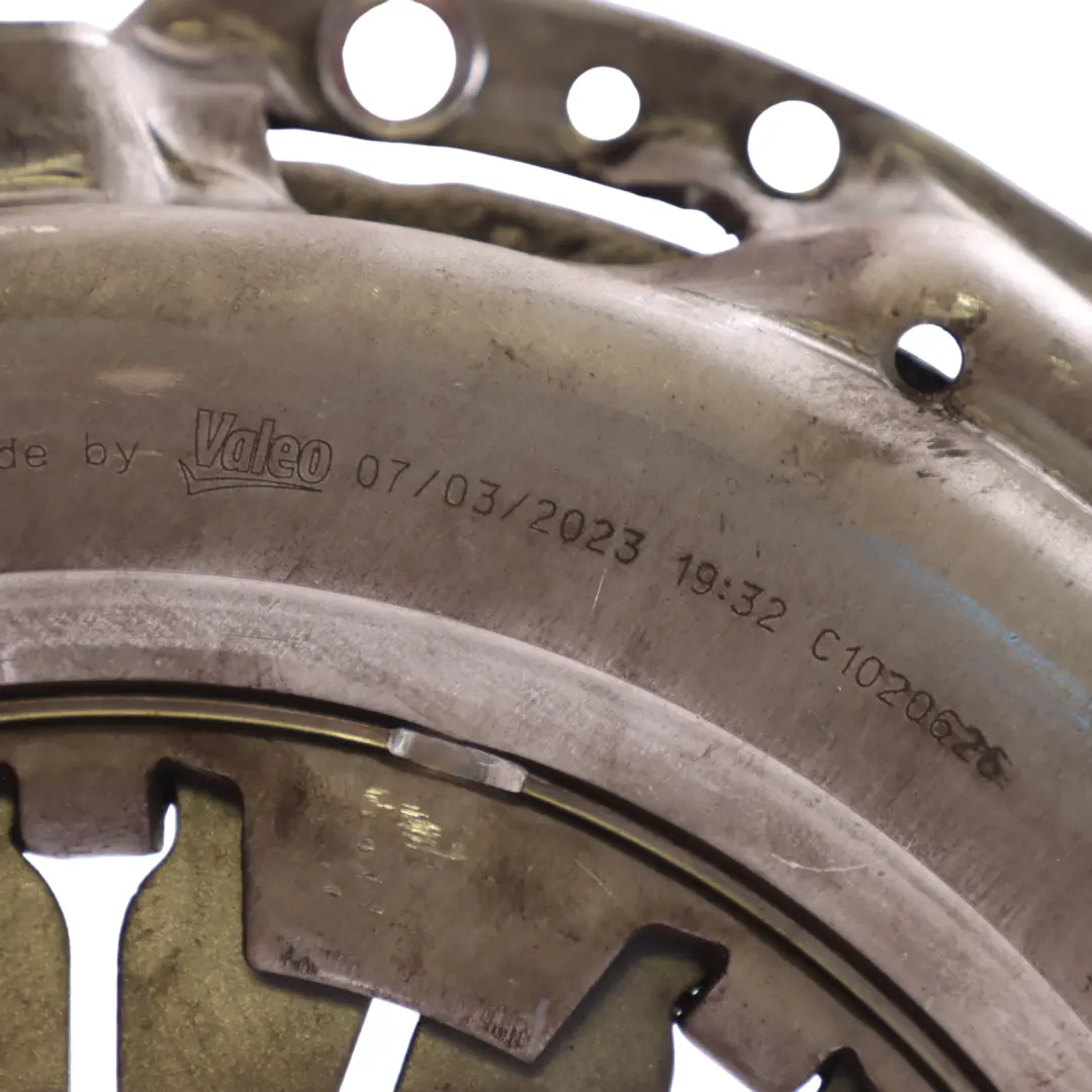 Clutch Flywheel Kit Manual Gearbox 2.0 TDCI 7C11-7540-BB to Ford Transit MK7 with Part number 1528774-1 Ford Transit MK7 Clutch Flywheel Kit Manual Gearbox 2.0 TDCI 7C11-7540-BB - SKU 1528774-1 - Part number 1528774-1