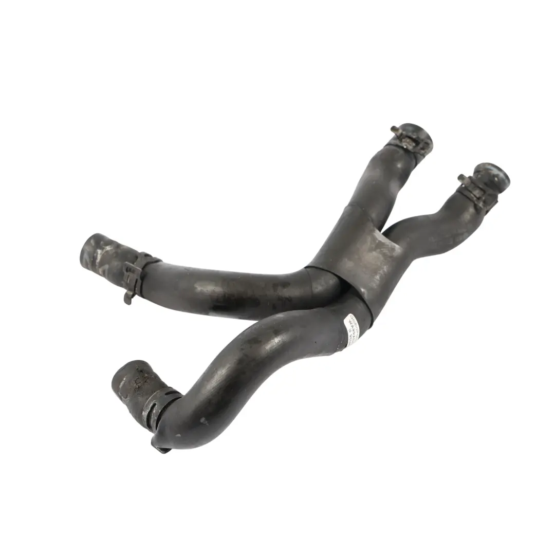 Przewód Rura Wody 2.0 TDI do Audi A3 8P VW Golf 5 Seat Leon 1P1 o numerze 1K0121086AH Audi A3 8P VW Golf 5 Seat Leon 1P1 Przewód Rura Wody 2.0 TDI - SKU 1K0121086AH - Numer Części 1K0121086AH